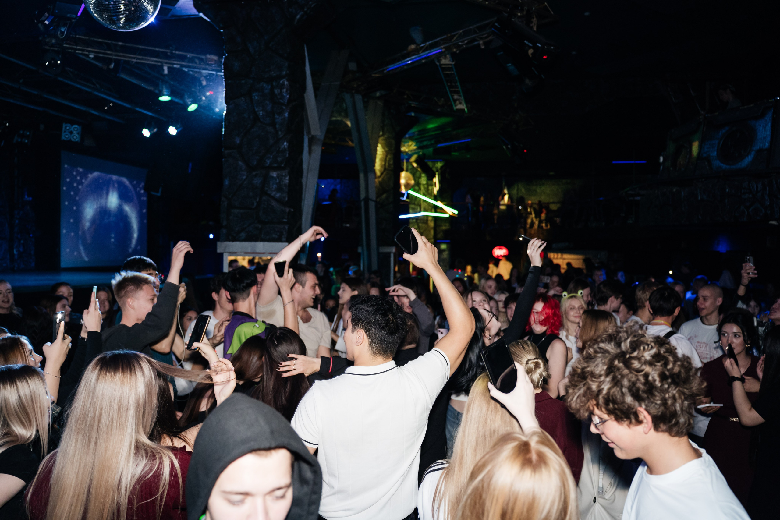 Посвящение в студенты. Видеограф и Фотограф в Челябинске Ксения и Владимир Рюмины