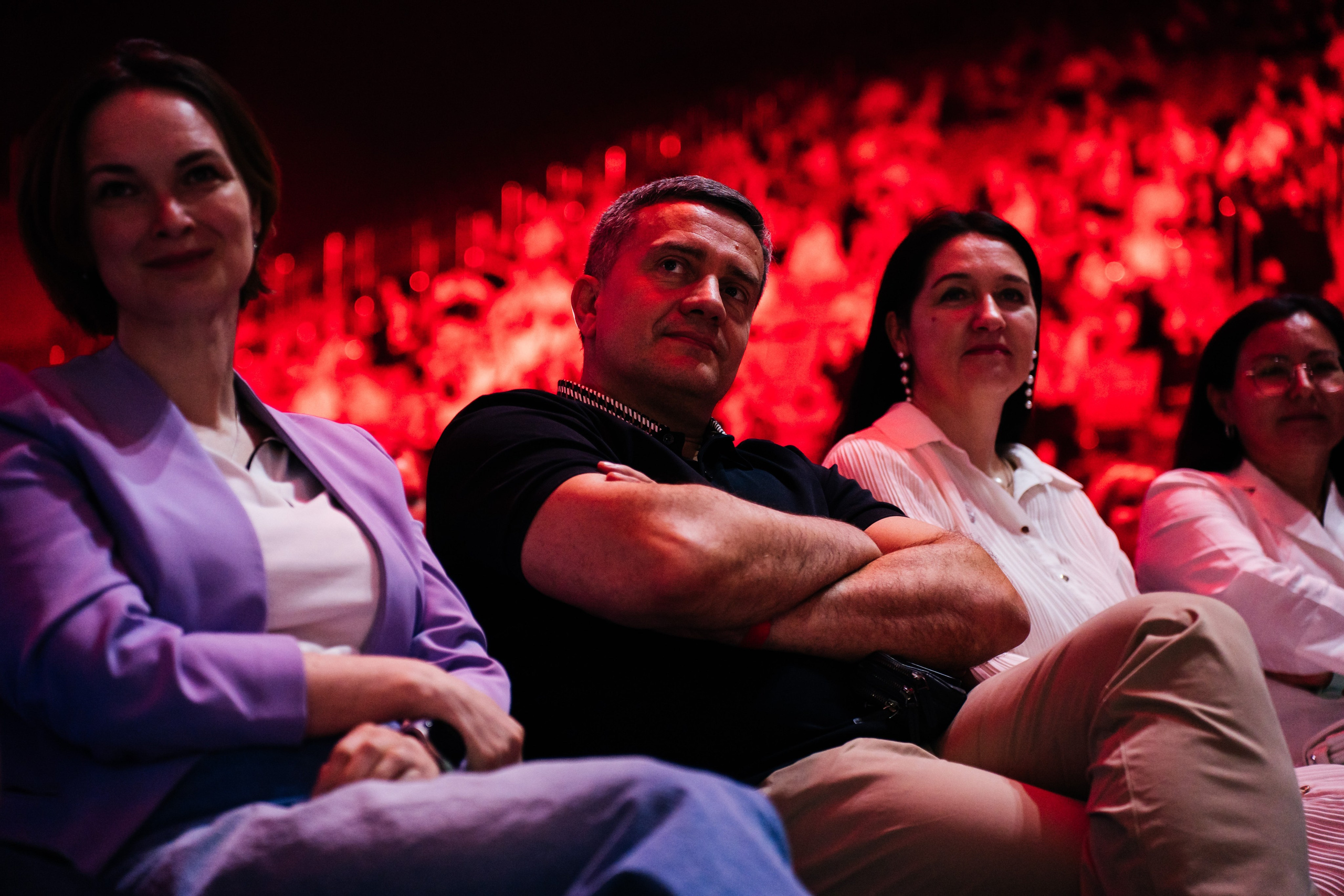 Альфа Конфа в Челябинске. Видеограф и Фотограф в Челябинске Ксения и Владимир Рюмины