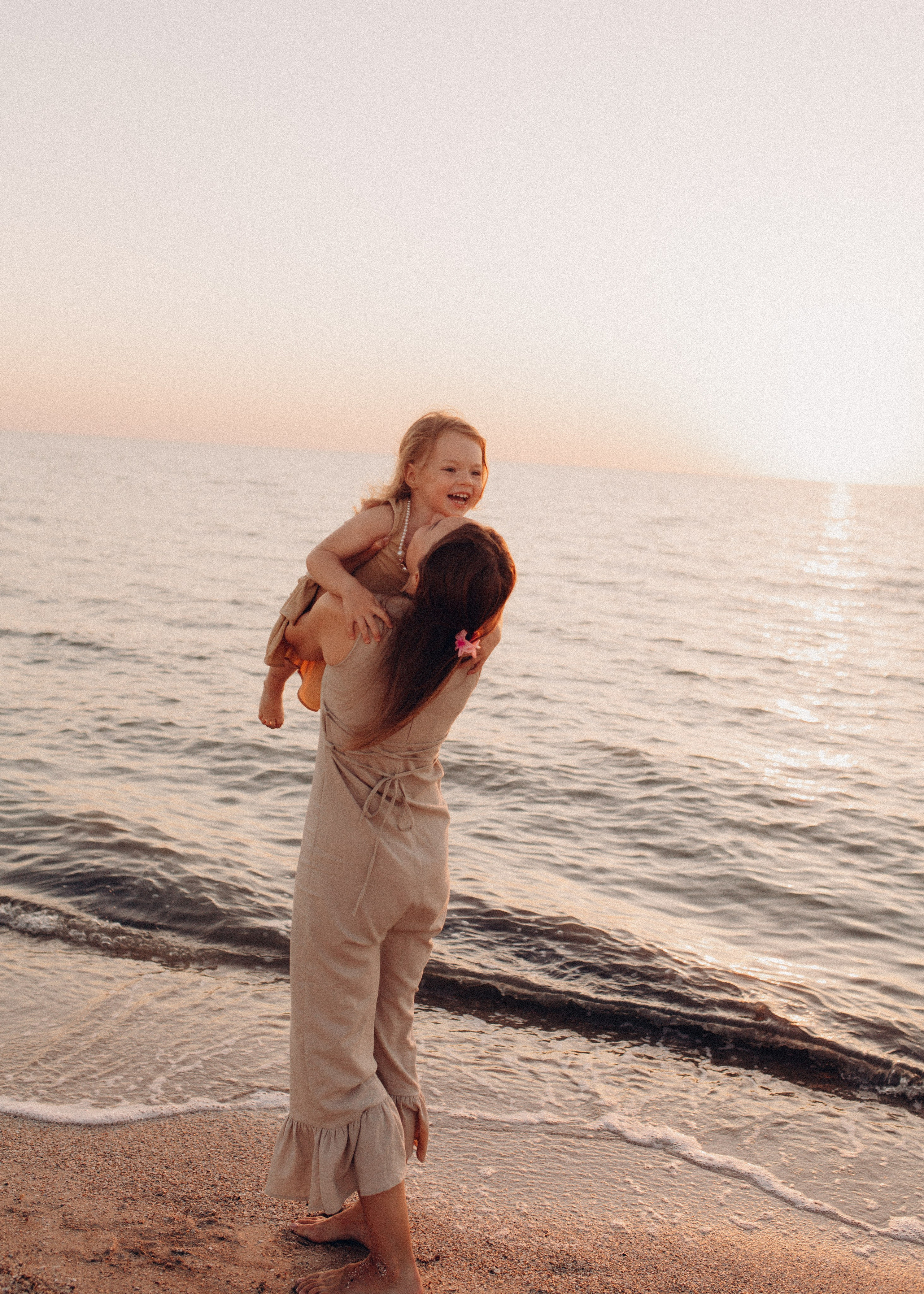 Даша и Алиса. Фотограф в Приморско-Ахтарске Марьяна Чопко