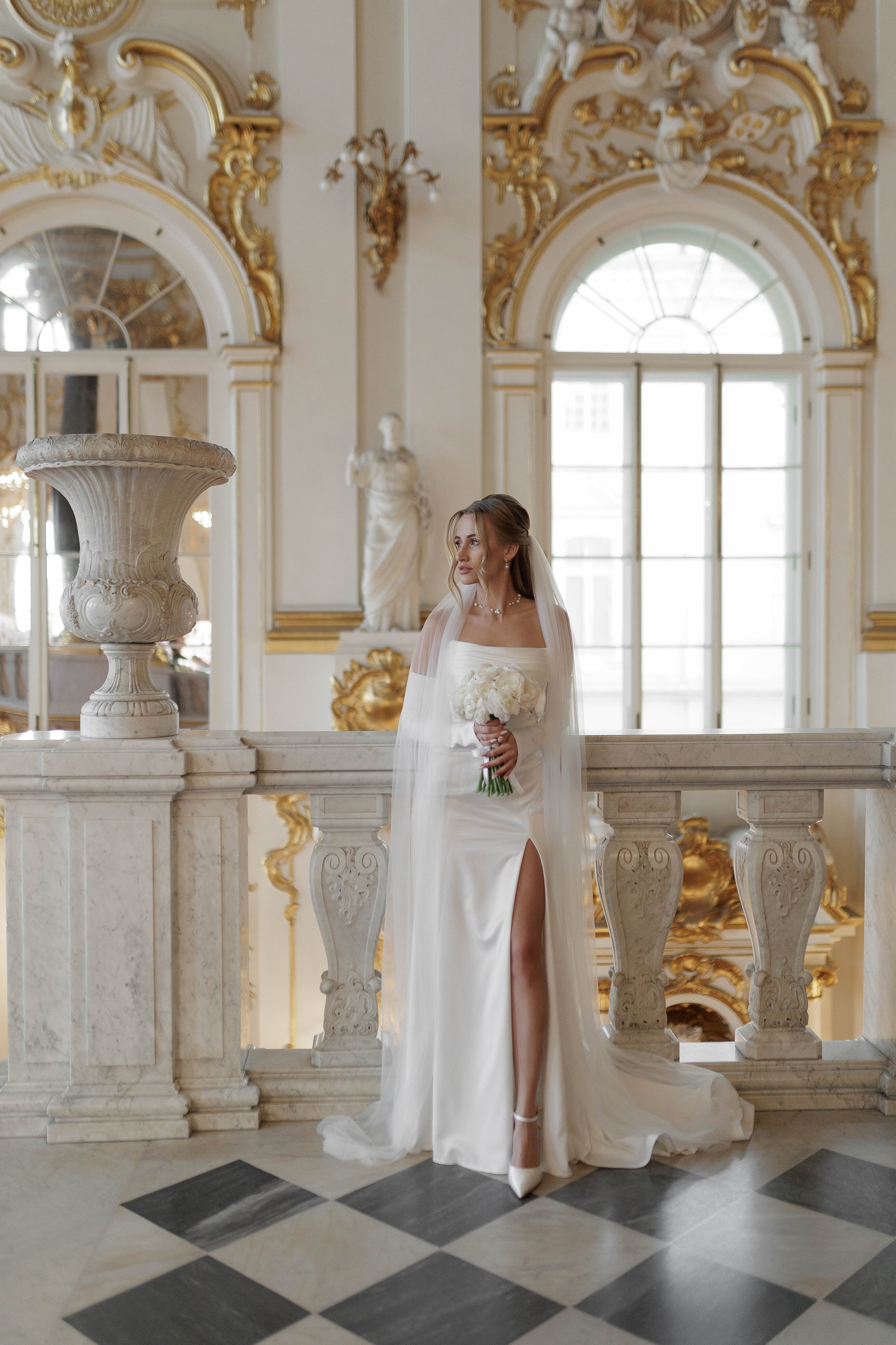 …. Свадебный фотограф в Санкт-Петербурге Александра Чукавина