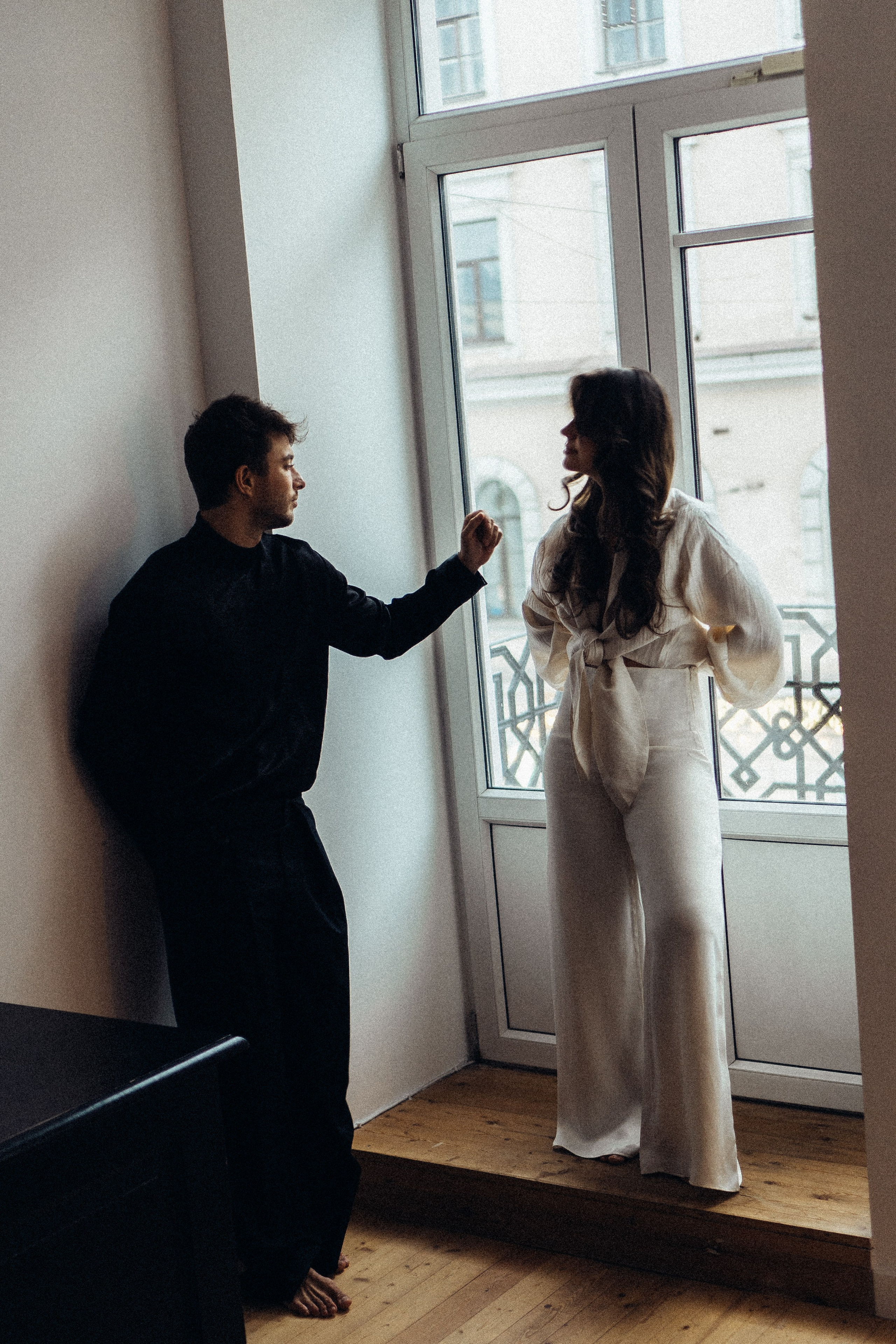 УТРО ЖЕНИХА И НЕВЕСТЫ В ПИТЕРСКОЙ КВАРТИРЕ И СЬЕМКА С СВАДЕБНЫХ ОБРАЗАХ. Профессиональный фотограф, Санкт-Петербург — Виктория Богомолова