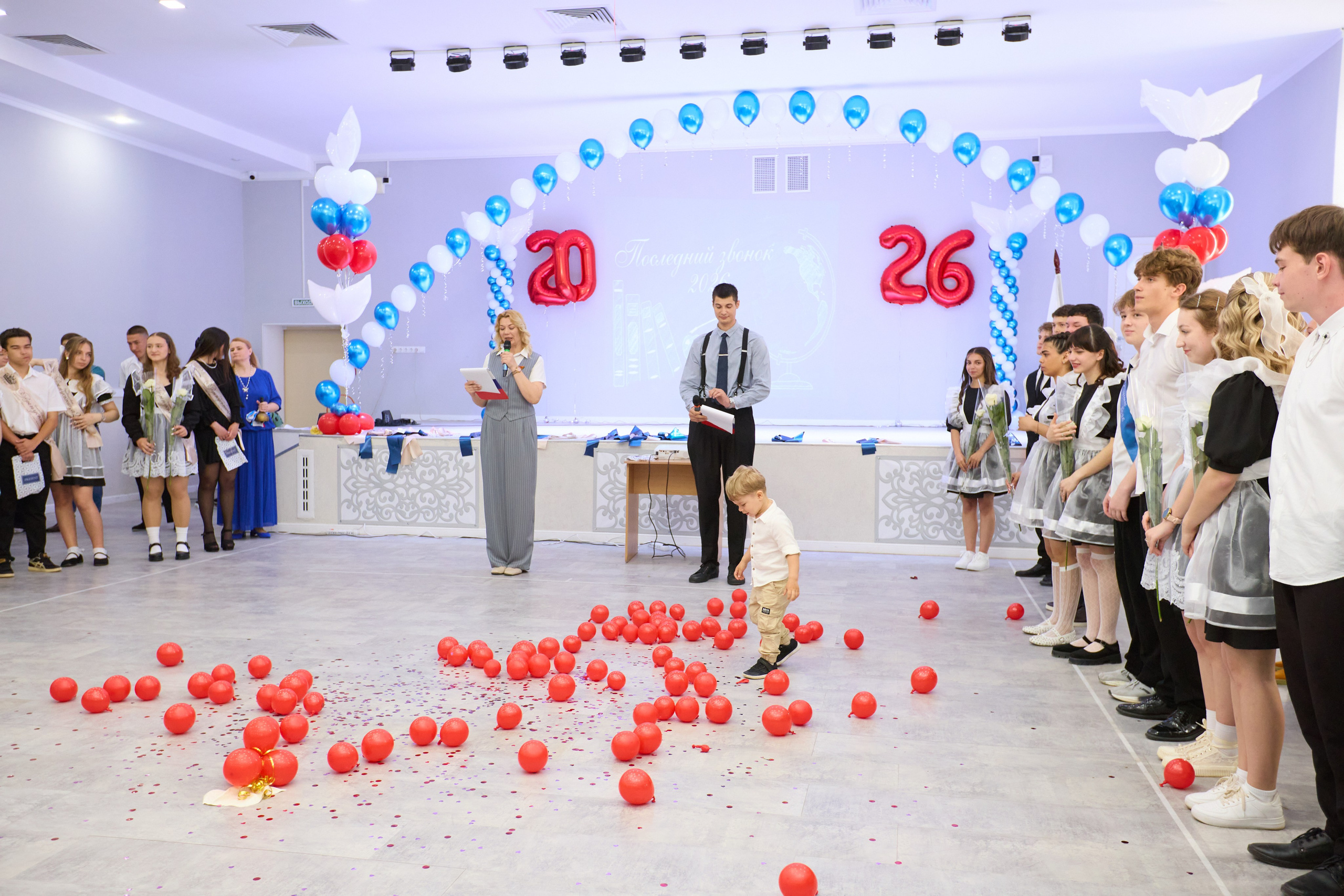 Последний звонок 6 шк 11А Саки. Фотограф в Крыму Светлана Викулова