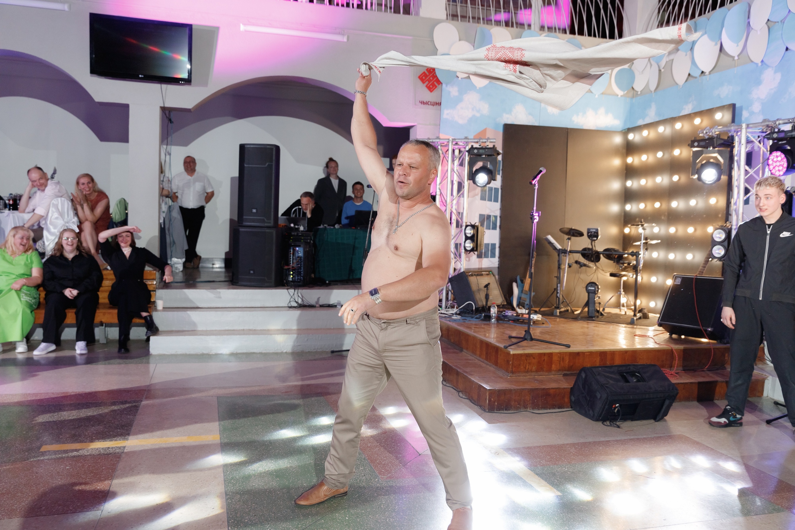 Школьный выпускной 2023 год в Минске. Свадебный фотограф в Минске/Беларуси Сергей Спиридонов