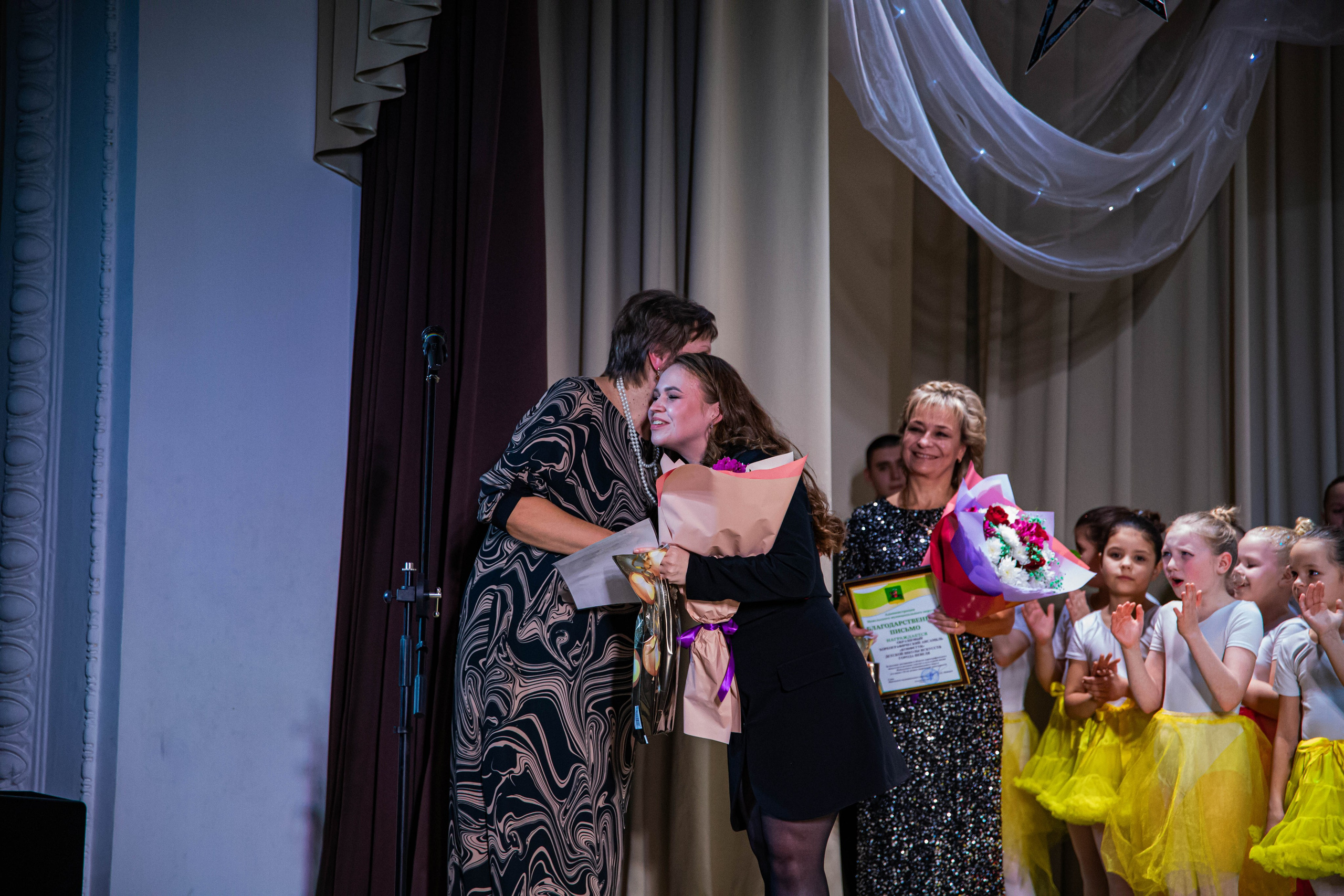 «Конфетти» Юбилейный концерт «Твори Добро». Фотограф Дарья Маташкова