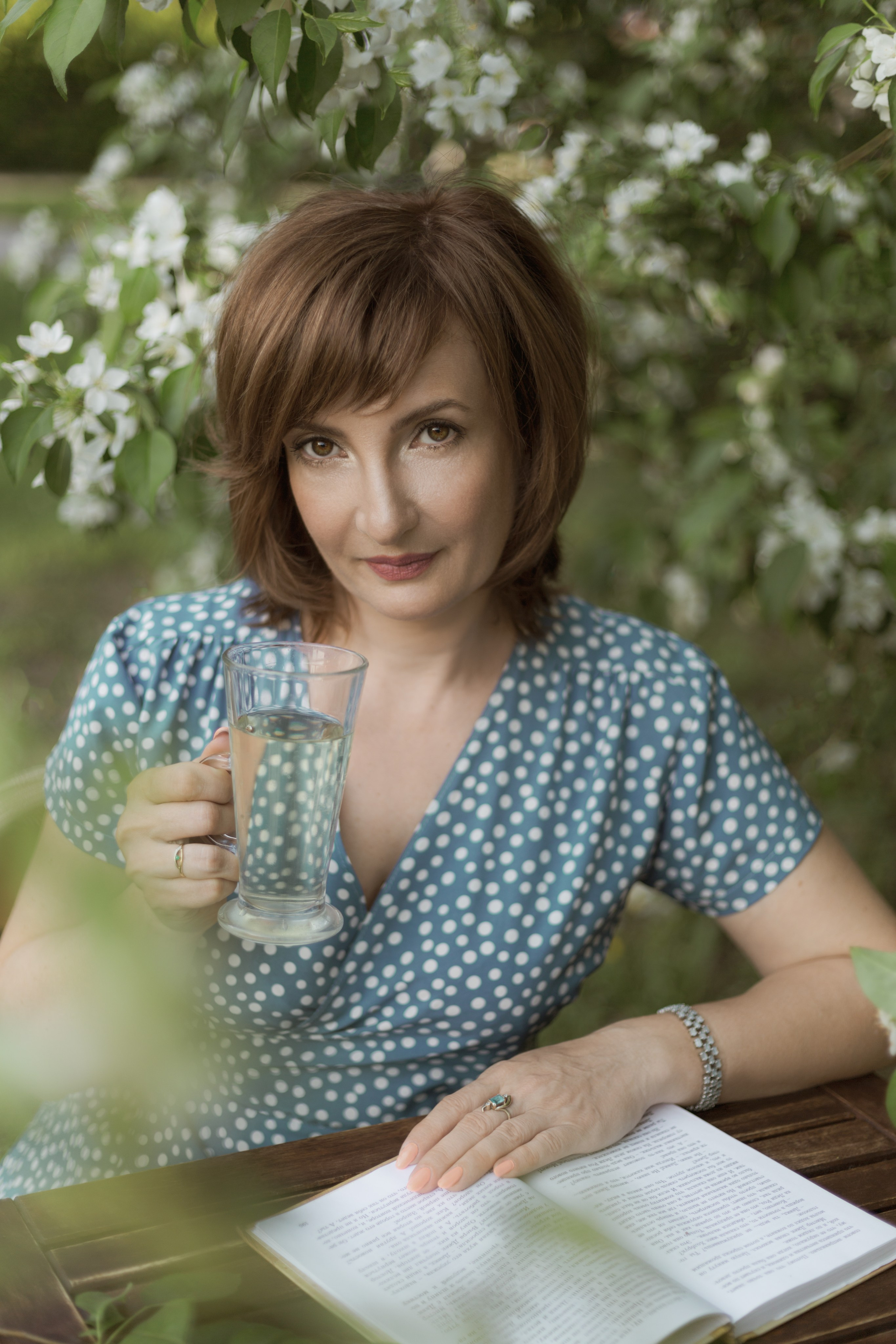 Художественный портрет на свежем воздухе. Фотограф в Новосибирске Краснова Евгения