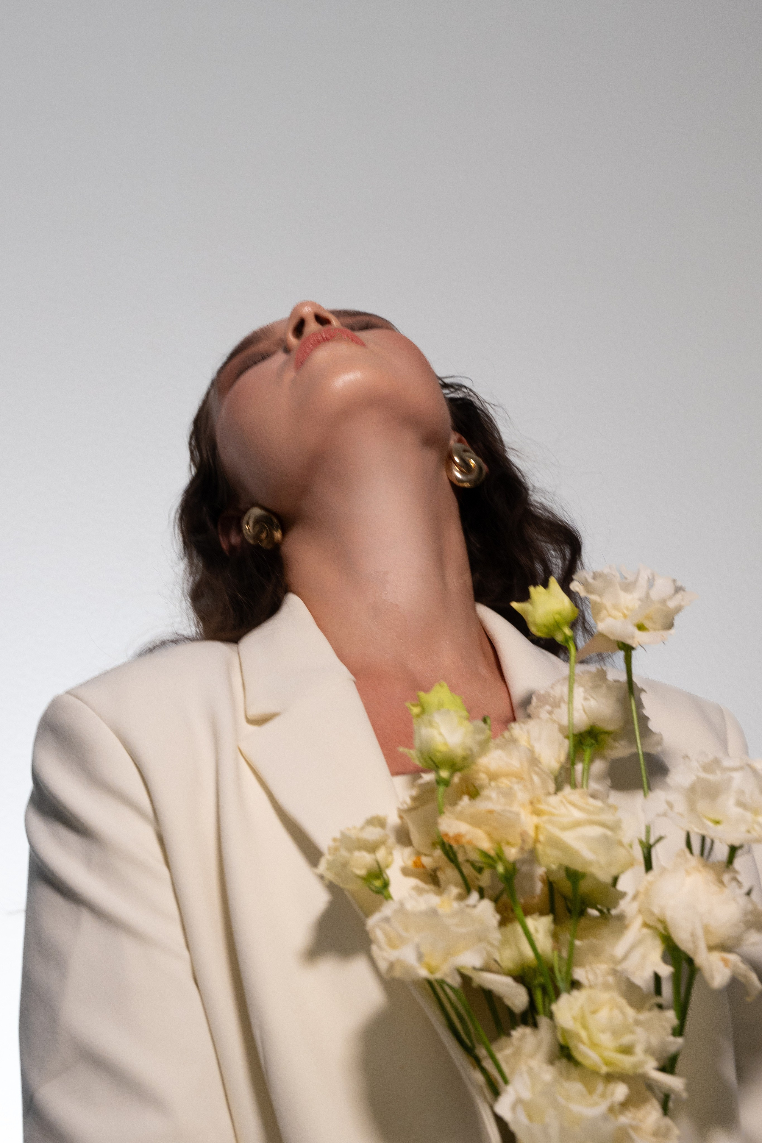 Свадебный образ макияж для невест Москве. СВАДЕБНЫЙ ВИЗАЖИСТ-СТИЛИСТ В МОСКВЕ ПРИЧЕСКИ МАКИЯЖ БРОВИ ВЫЕЗД