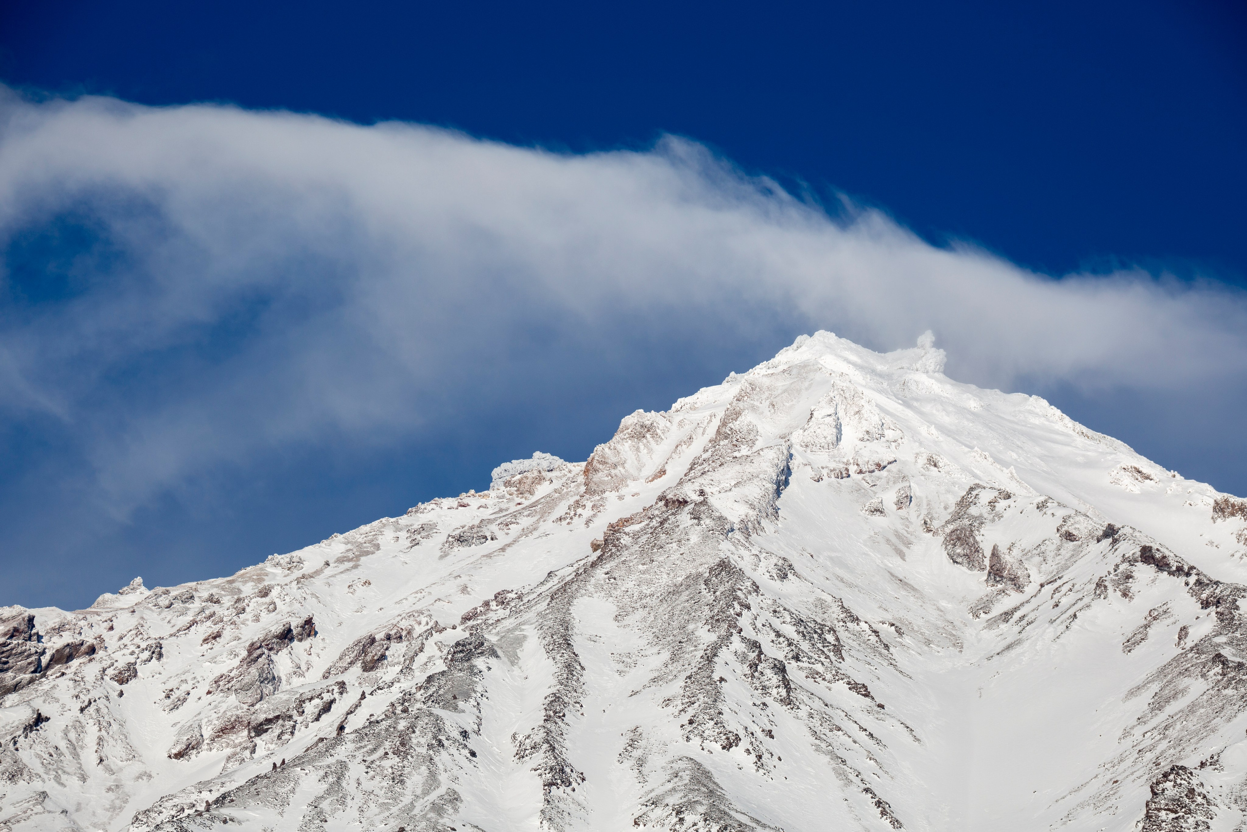 Авачинский перевал зимой — снег, вулканы и панорамы. Время Камчатки: чтобы найти свой путь, нужно скорость умножить на время