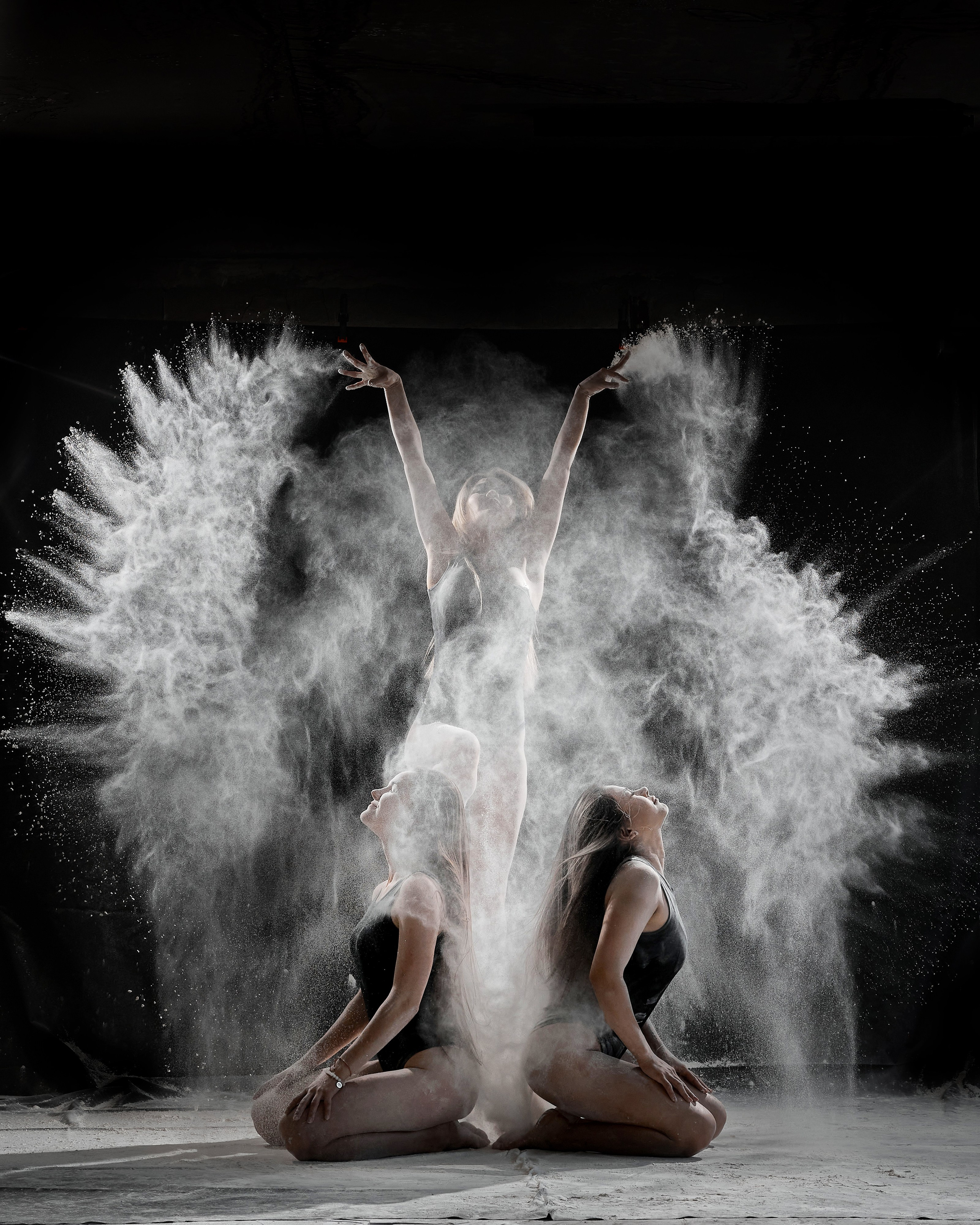 Мучная история. Фотограф Валентин Мельников г. Тында