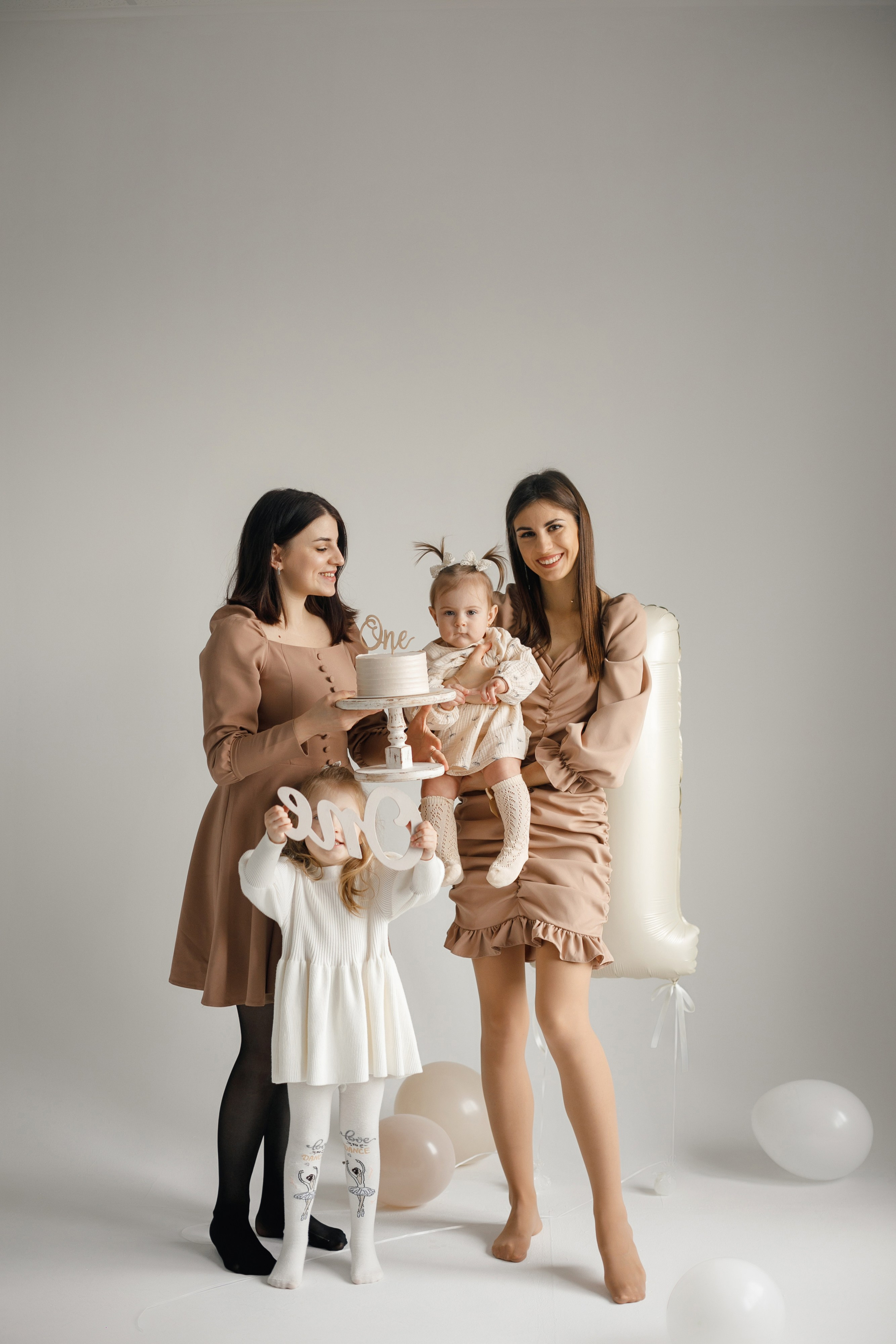 Годовасие Ева. Свадьбы