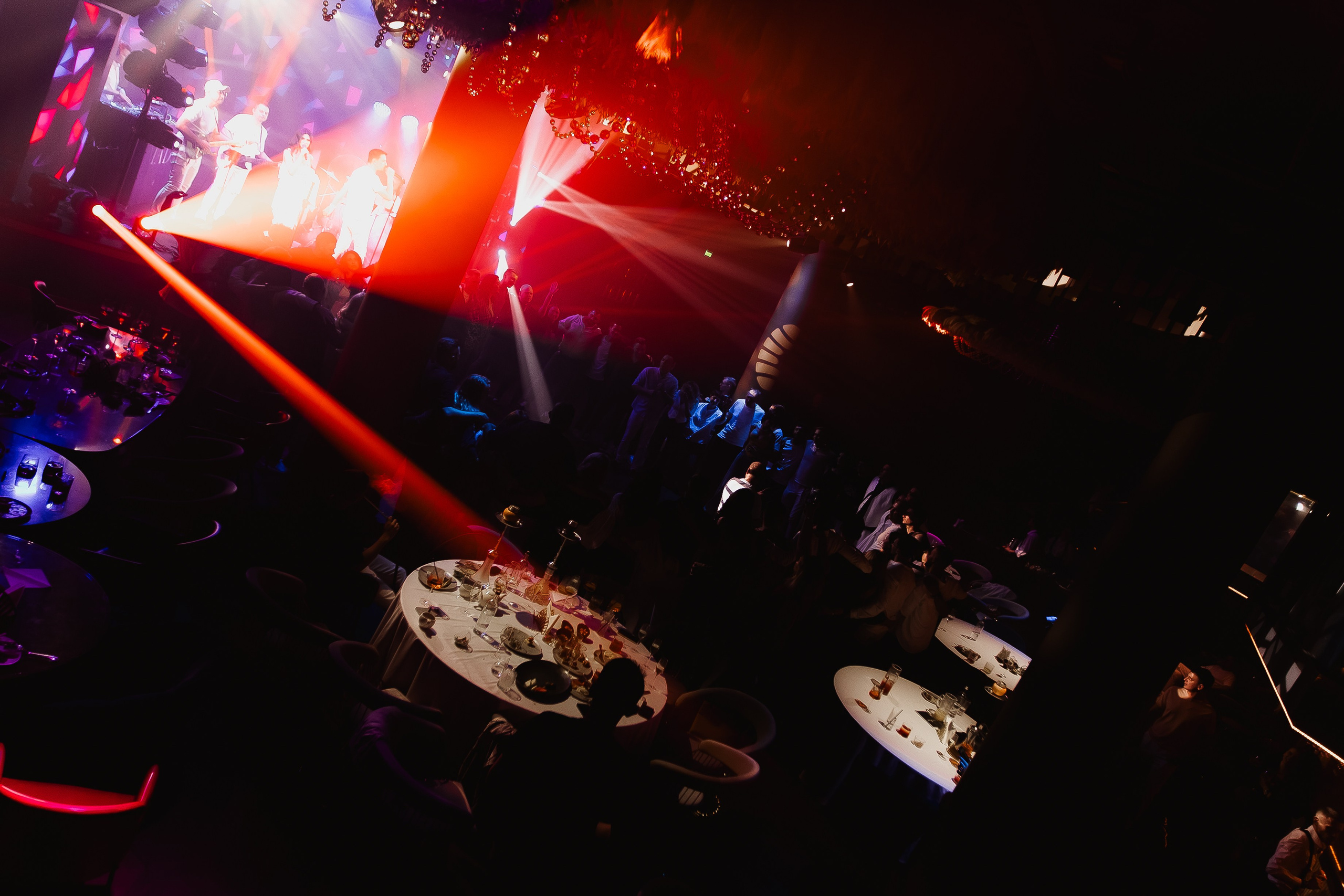 МИХАИЛ ГРЕБЕНЮК «ПРОРЫВ». Фотограф Москва Владимир Филин