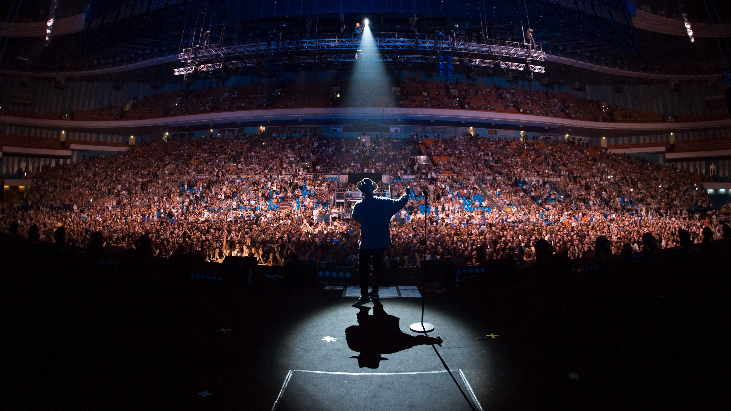 Виталий Кривцов  Музыкальный и концертный фотограф Фотосъёмка артистов, концертов и фестивалей Виталий Кривцов За кулисами музыки в кадре. Репортажный, event, концертный и backstage фотограф из Москвы Виталий Кривцов