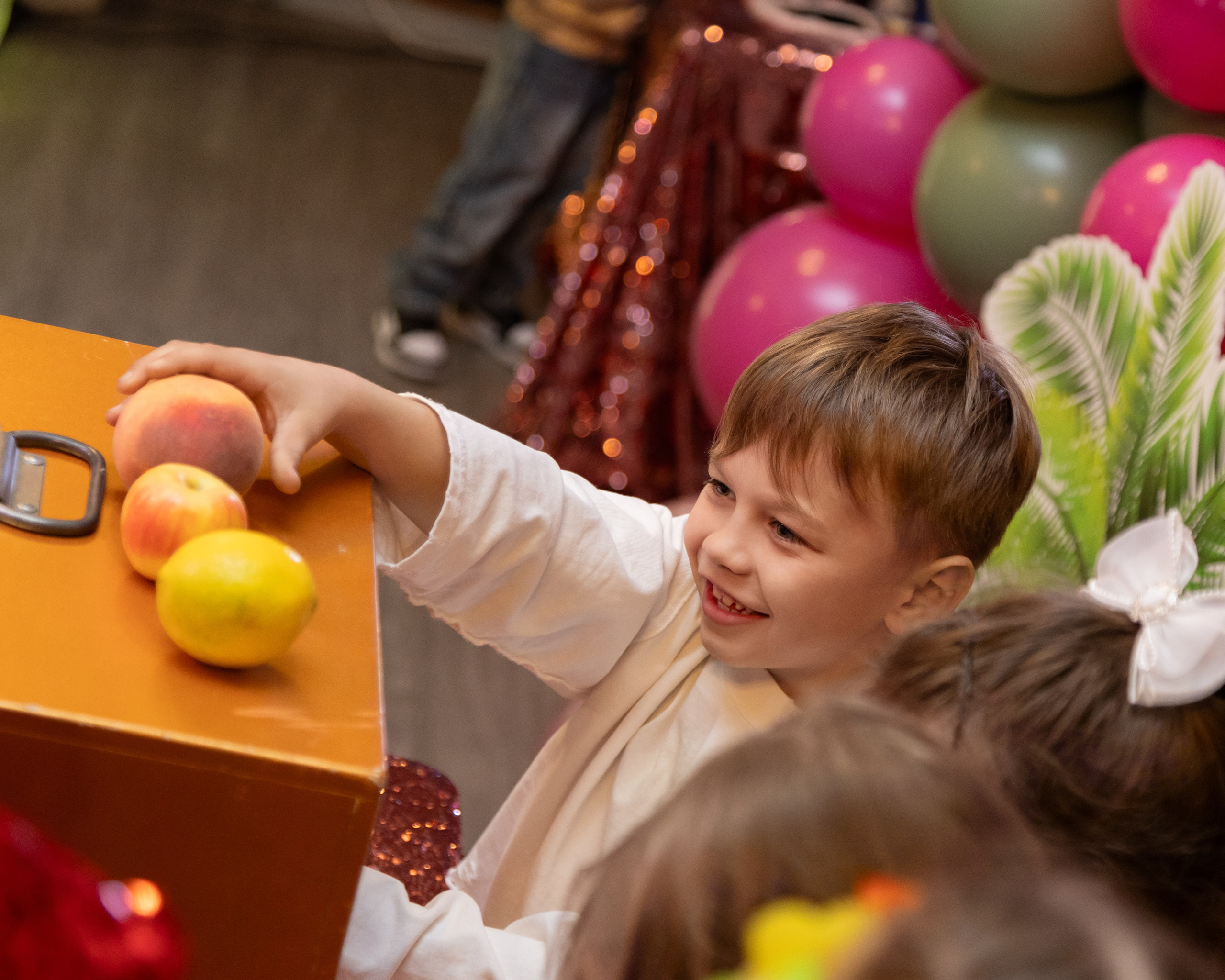 День Рожденья Оливия 7 лет. Портретный Студийный и уличный фотограф Москва. Индивидуальные, Семейные, Беременность, Будуар, Каталог, контент съемки для блога и бизнеса