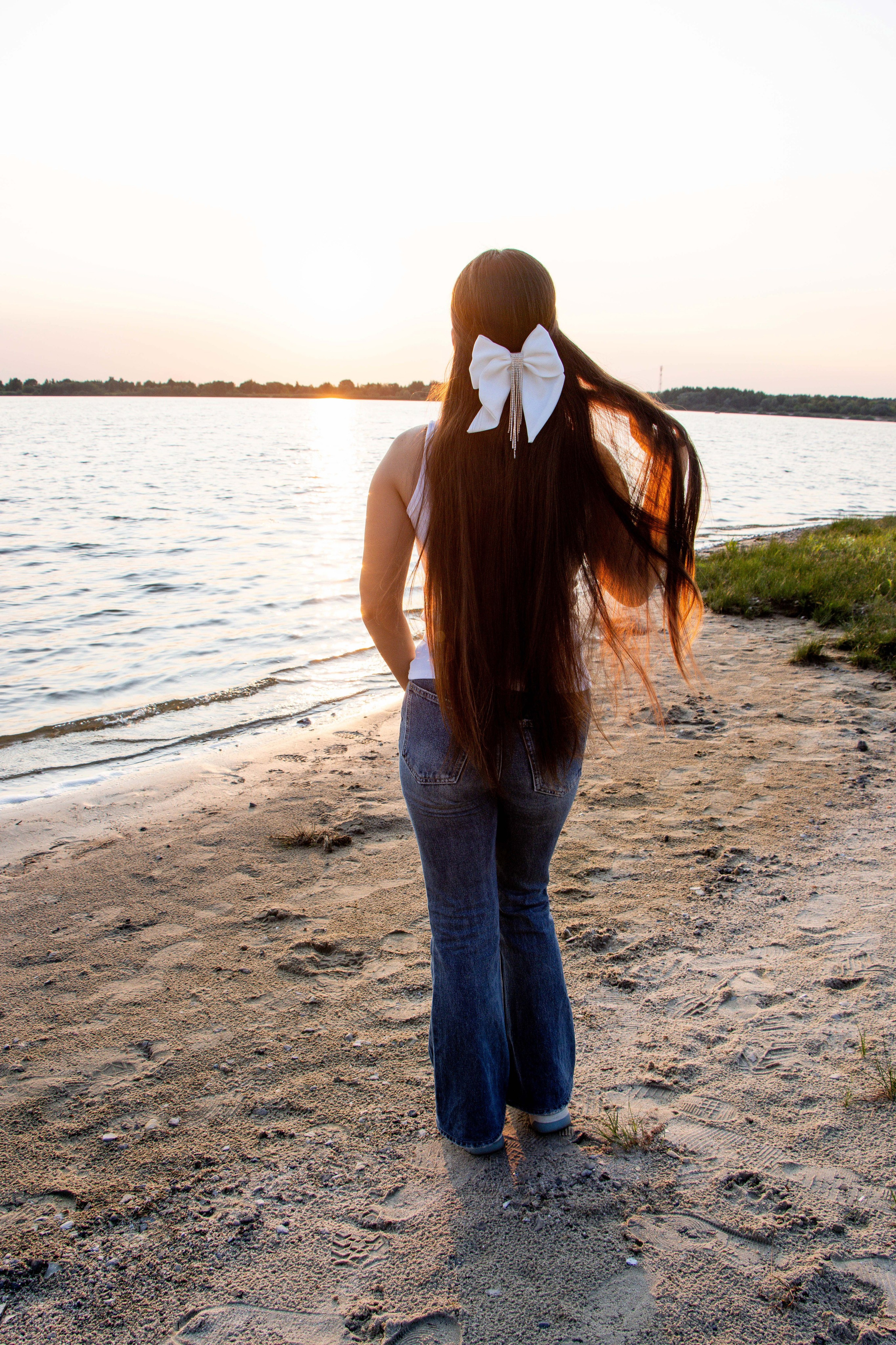 Эмилия у озера. Фотограф Татьяна Матрос