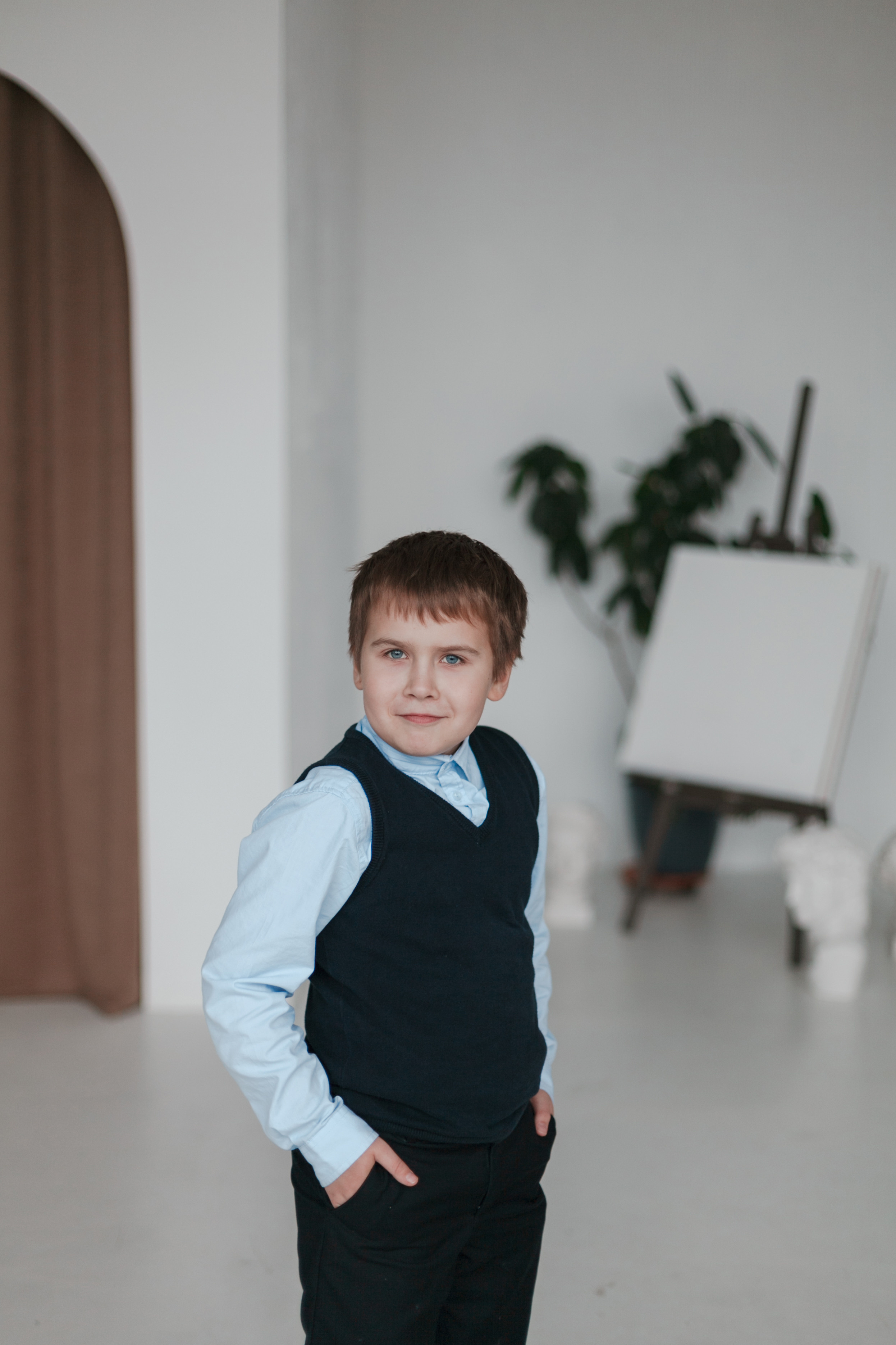 4 класс в студии. Ирина Коновалова школьный фотограф. Выпускные альбомы Ярославль