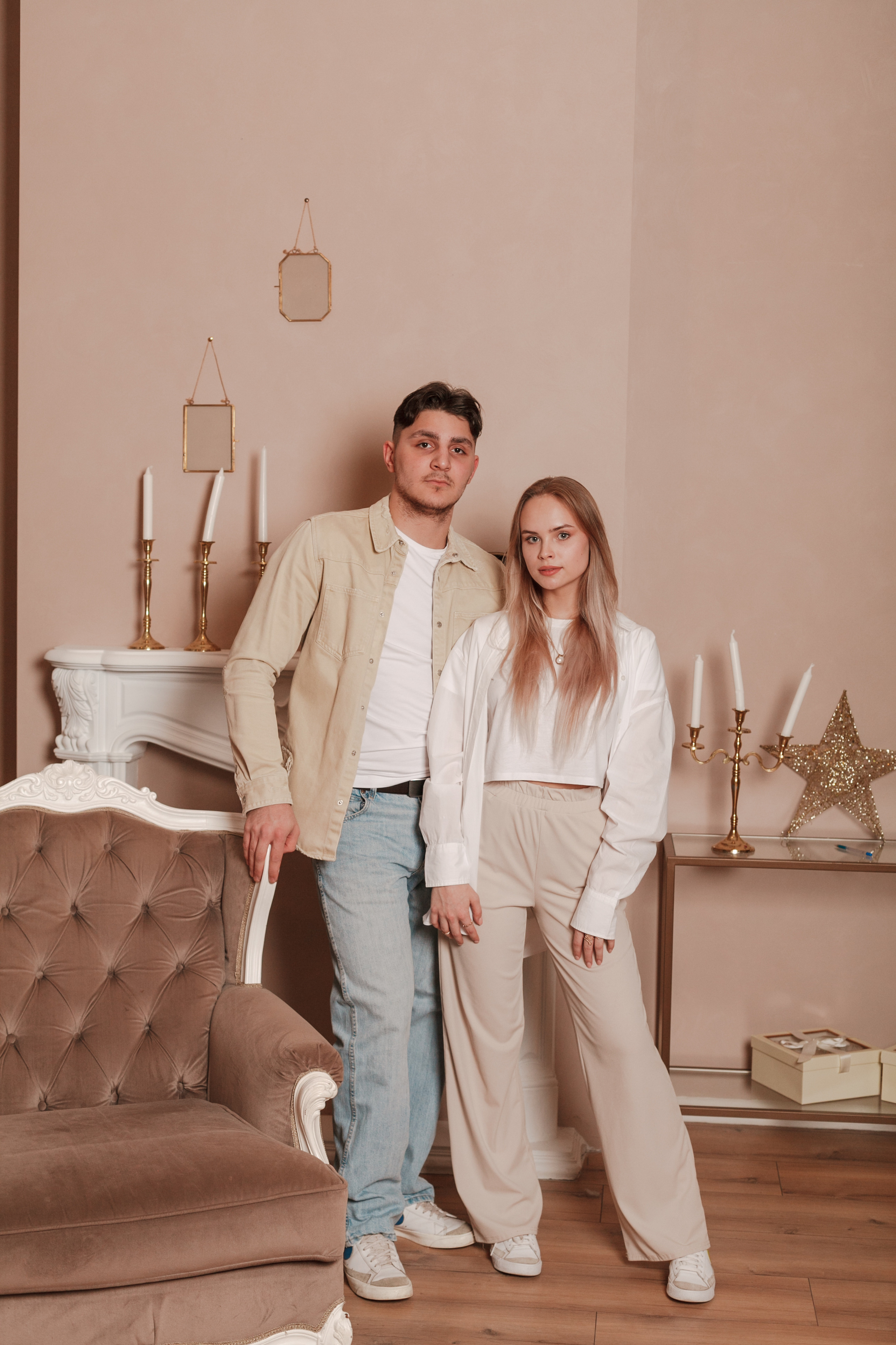 Фотосъёмка выпускников в студии. Ирина Коновалова школьный фотограф. Выпускные альбомы Ярославль