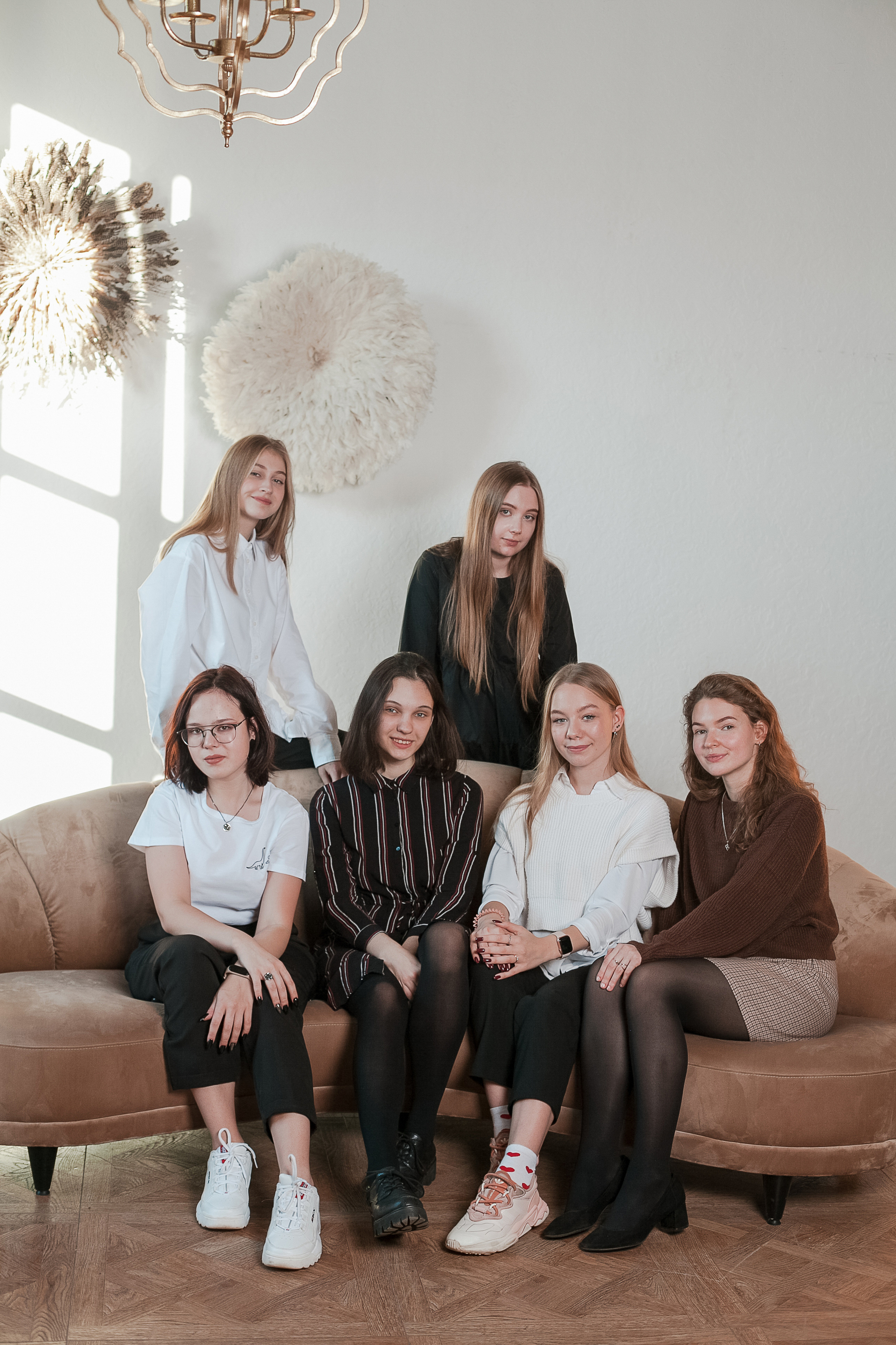 Гимназия № 2 11 «Г» класс. Ирина Коновалова школьный фотограф. Выпускные альбомы Ярославль