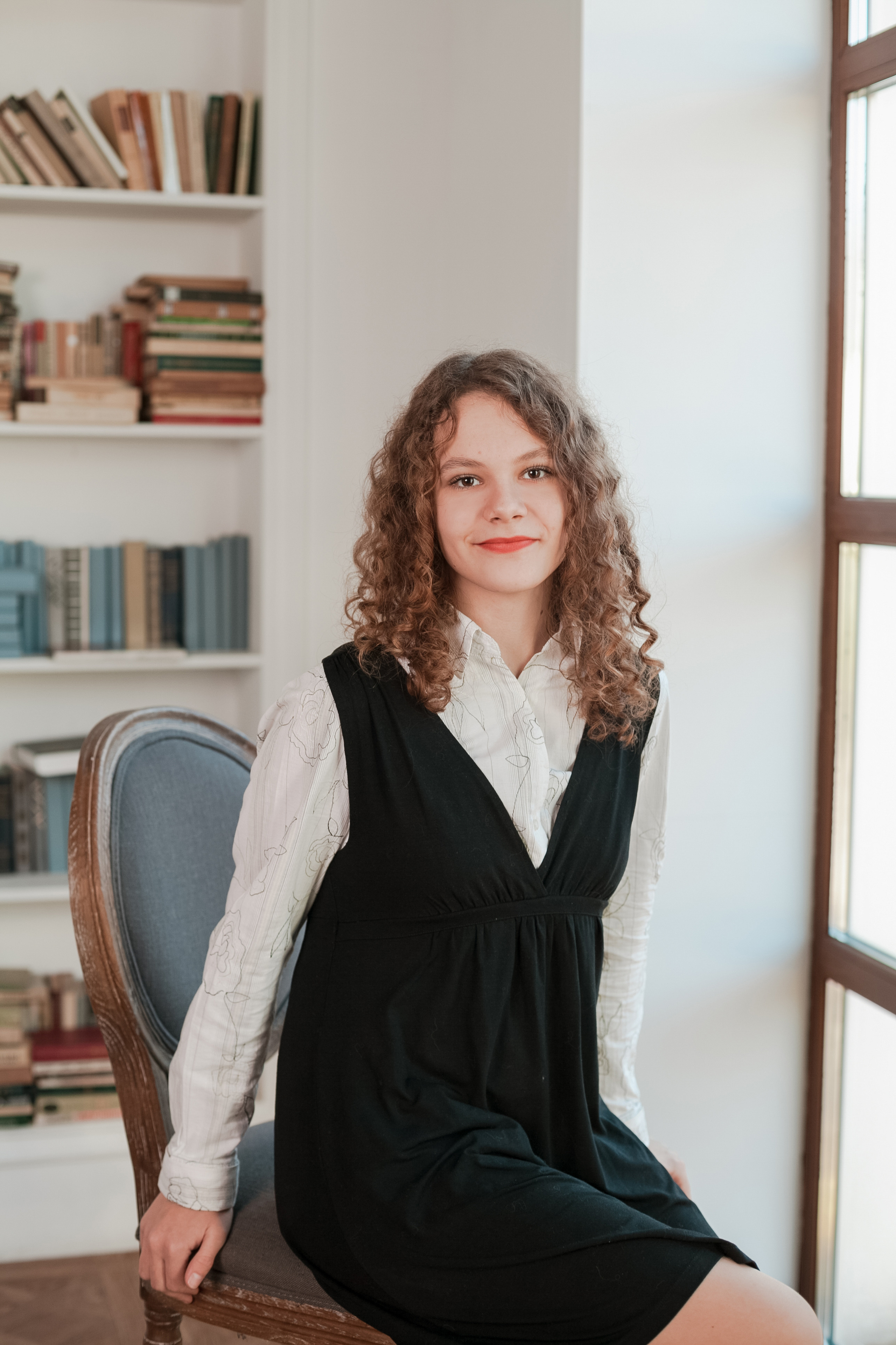 Гимназия № 2 11 «Г» класс. Ирина Коновалова школьный фотограф. Выпускные альбомы Ярославль