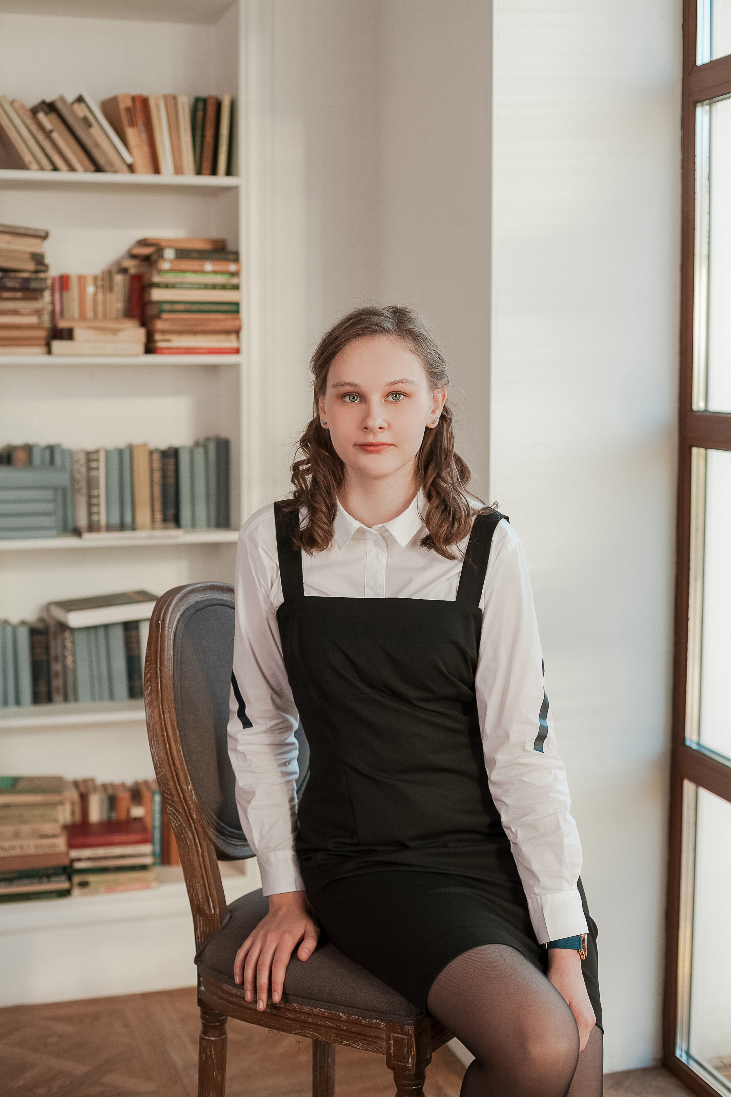 Гимназия № 2 11 «Г» класс. Ирина Коновалова школьный фотограф. Выпускные альбомы Ярославль