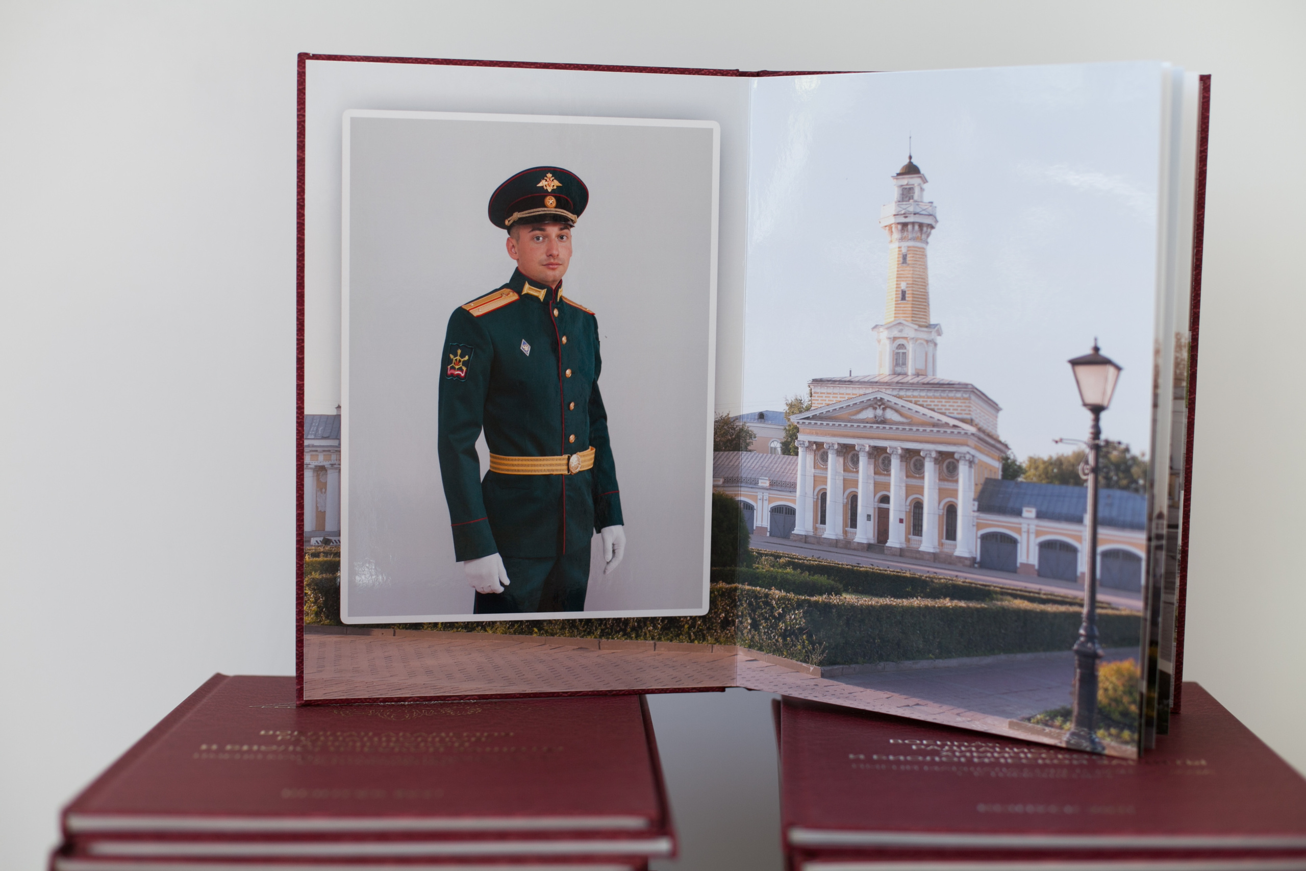 Альбом военная академия. Ирина Коновалова школьный фотограф. Выпускные альбомы Ярославль