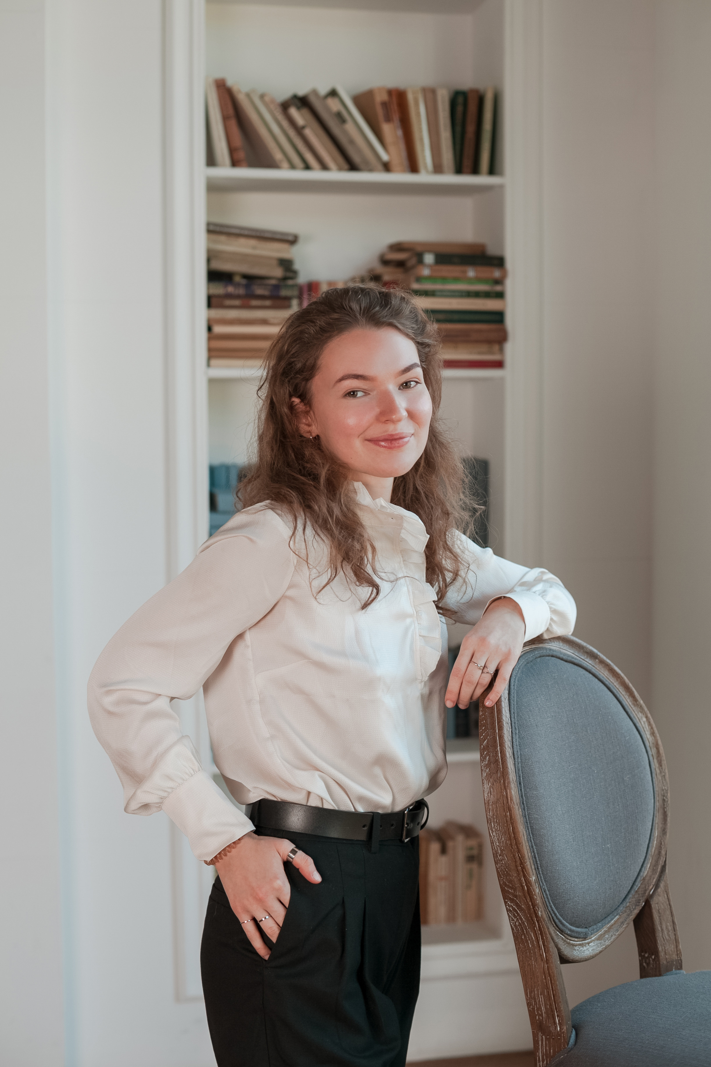 Гимназия № 2 11 «Г» класс. Ирина Коновалова школьный фотограф. Выпускные альбомы Ярославль