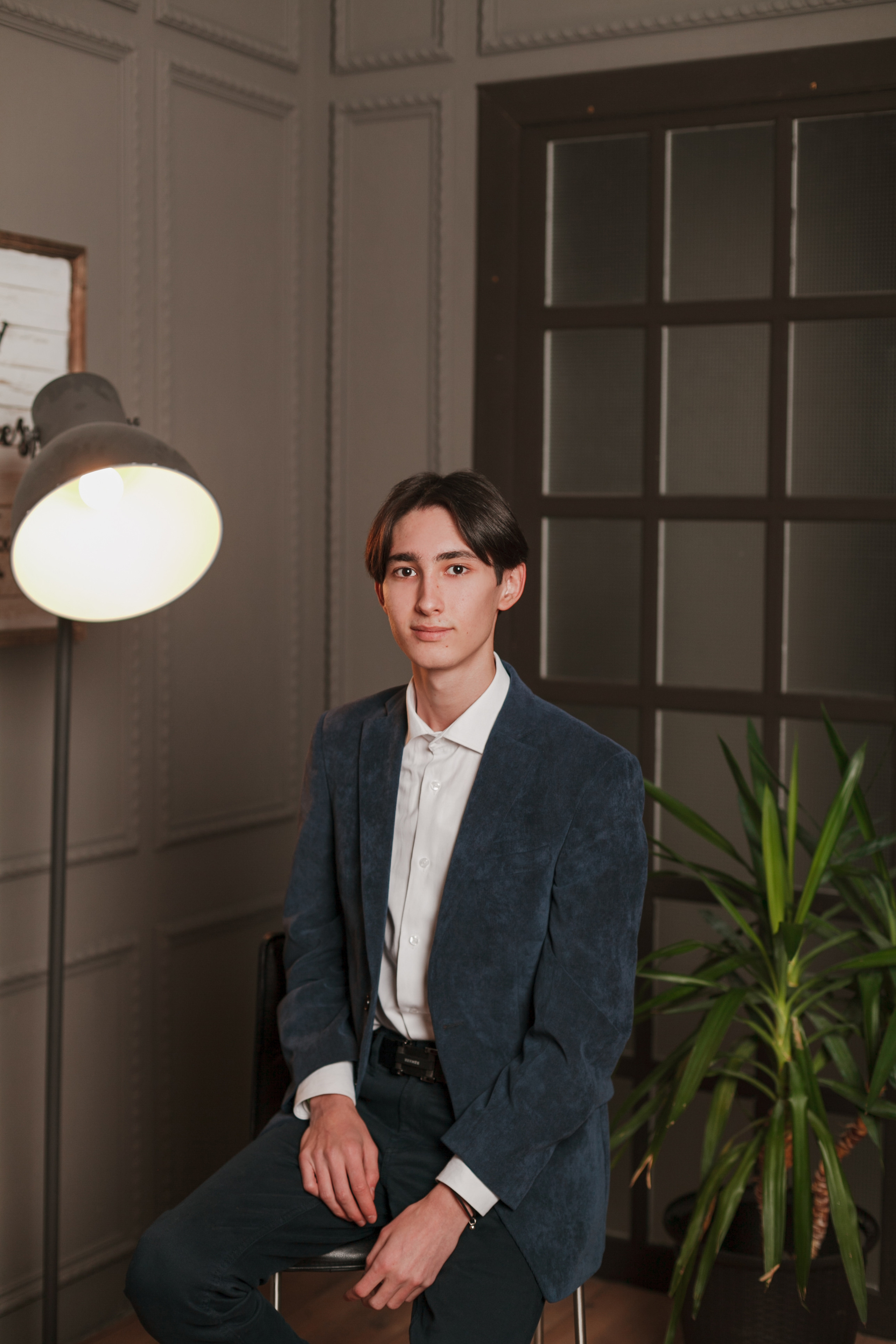 Фотосъёмка выпускников в студии. Ирина Коновалова школьный фотограф. Выпускные альбомы Ярославль