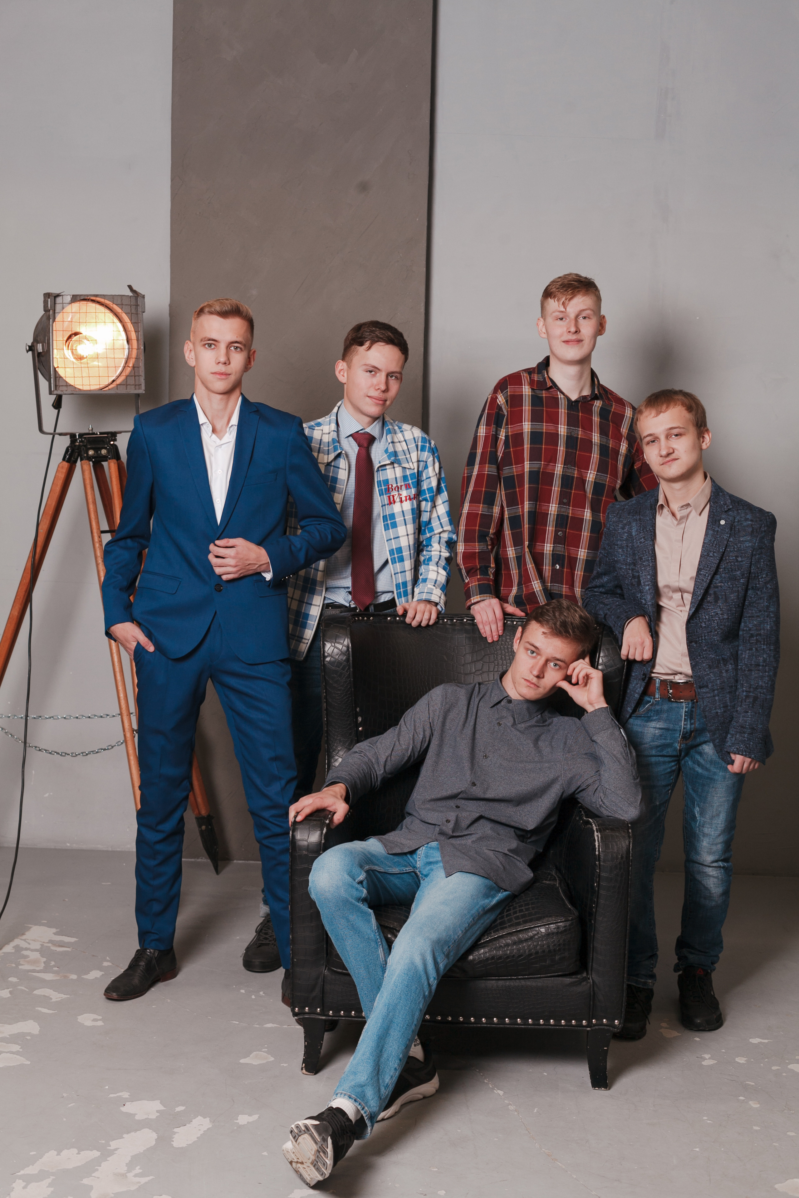 Гимназия № 2 11 «А» класс. Ирина Коновалова школьный фотограф. Выпускные альбомы Ярославль