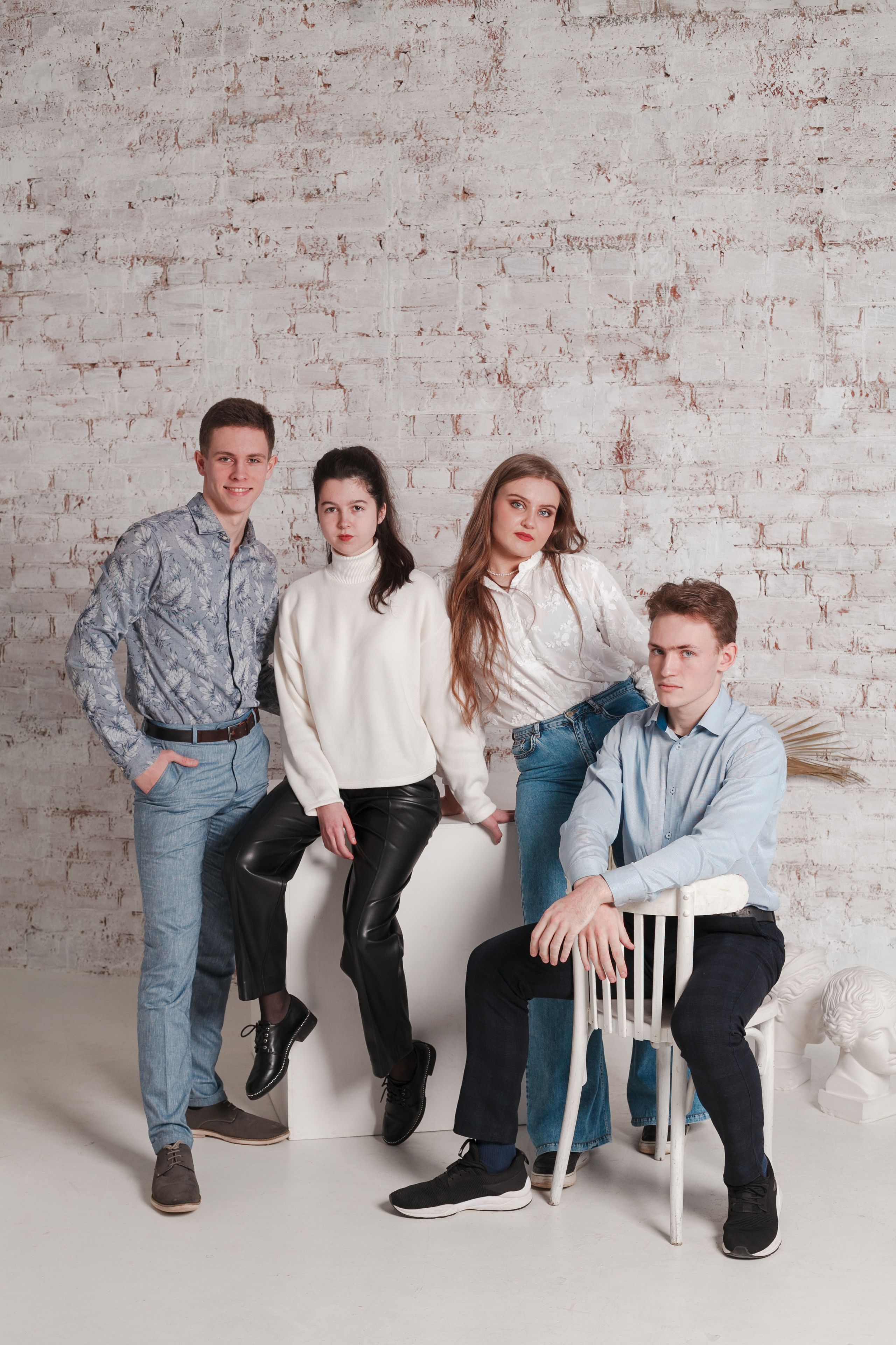 Гимназия № 2 11 «А» класс. Ирина Коновалова школьный фотограф. Выпускные альбомы Ярославль