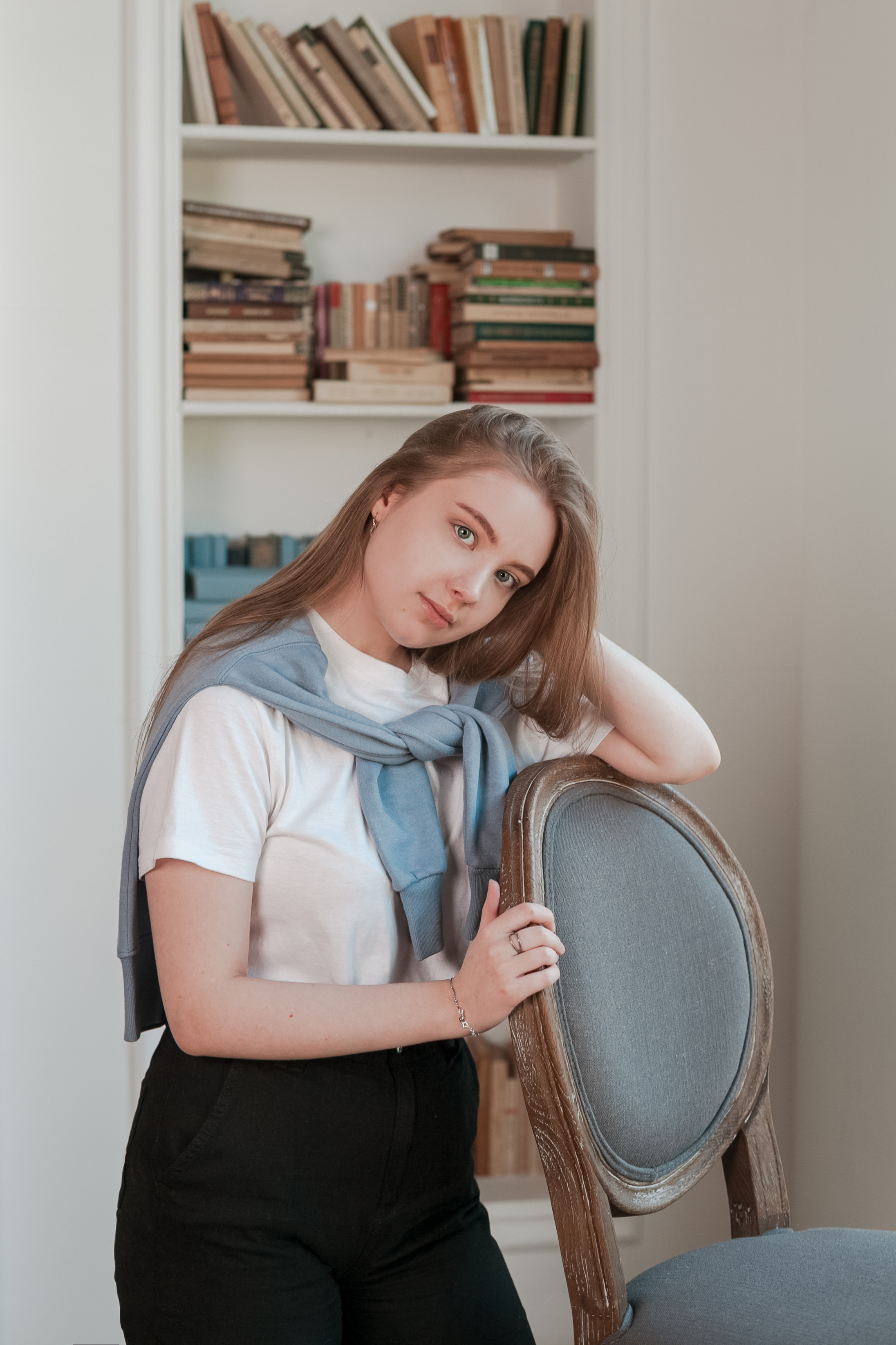 Гимназия № 2 11 «Г» класс. Ирина Коновалова школьный фотограф. Выпускные альбомы Ярославль