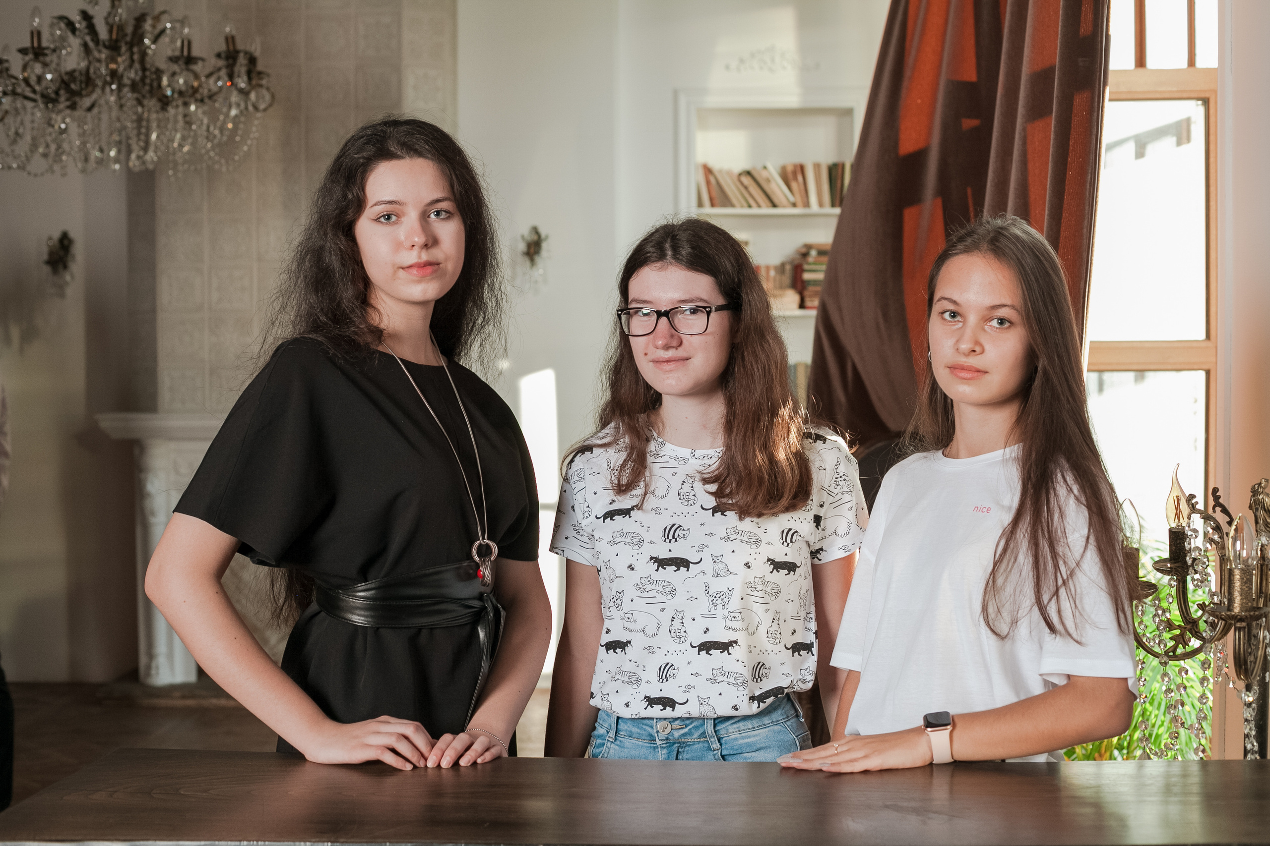 Гимназия № 2 11 «Г» класс. Ирина Коновалова школьный фотограф. Выпускные альбомы Ярославль