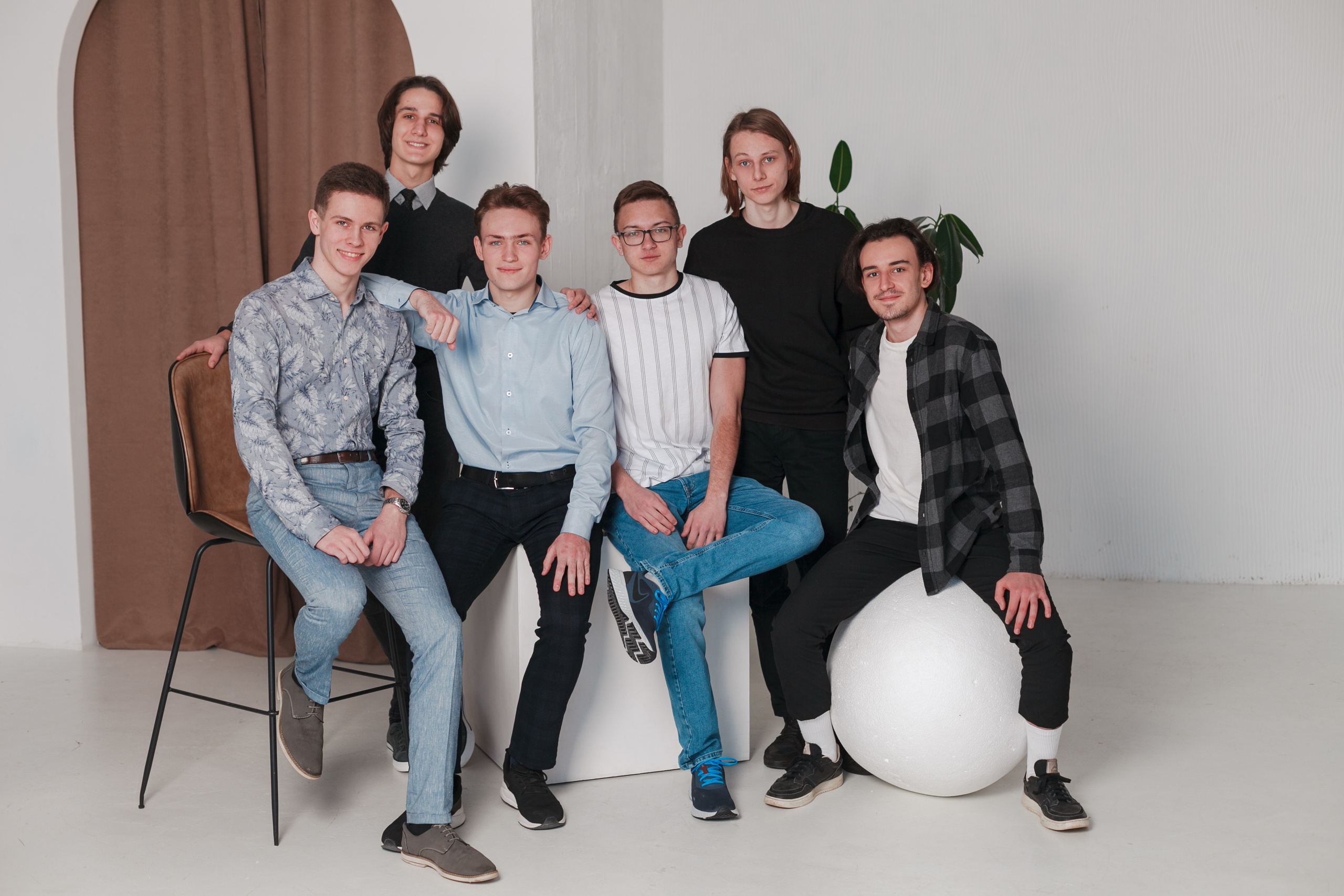 Гимназия № 2 11 «А» класс. Ирина Коновалова школьный фотограф. Выпускные альбомы Ярославль