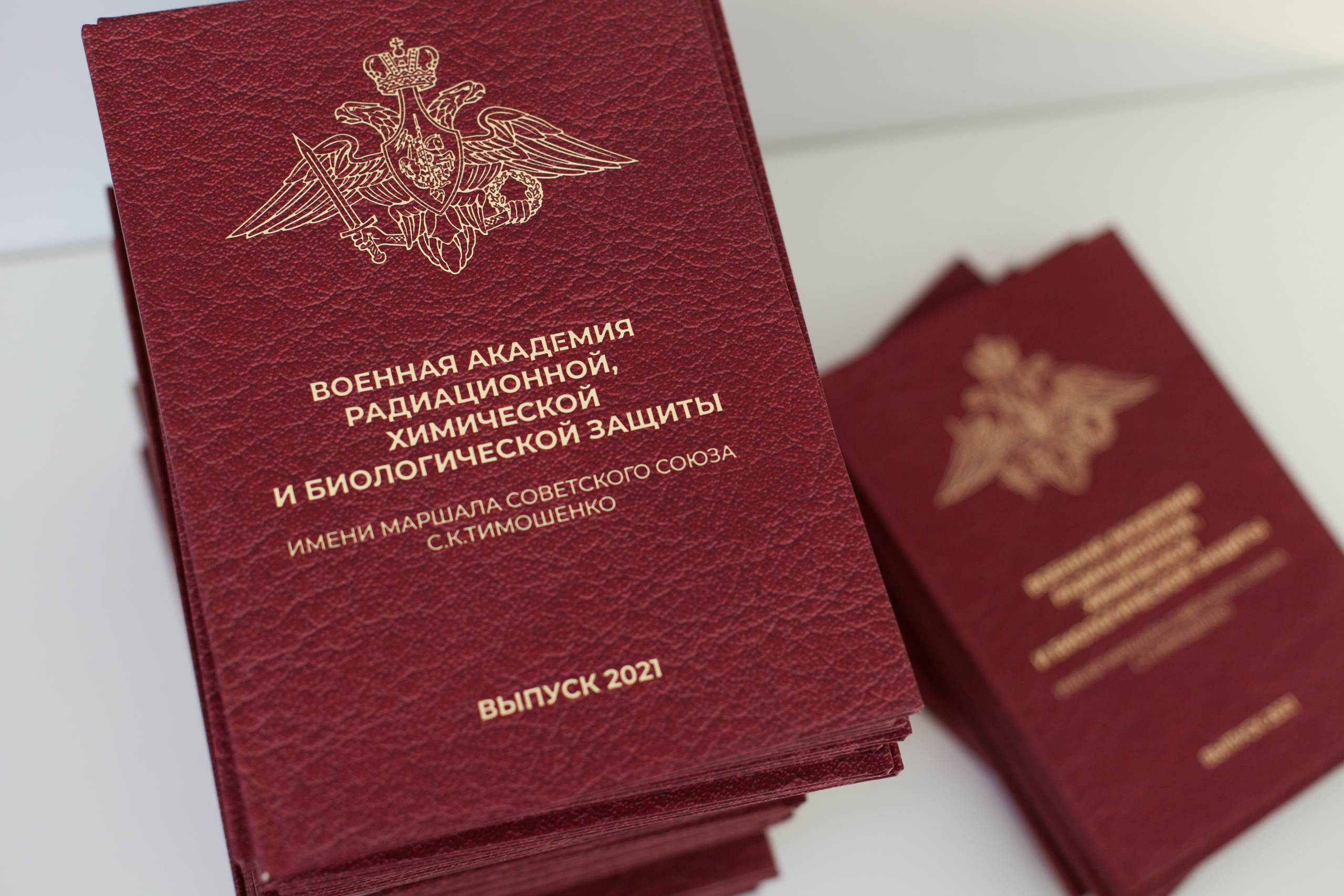 Альбом военная академия. Ирина Коновалова школьный фотограф. Выпускные альбомы Ярославль