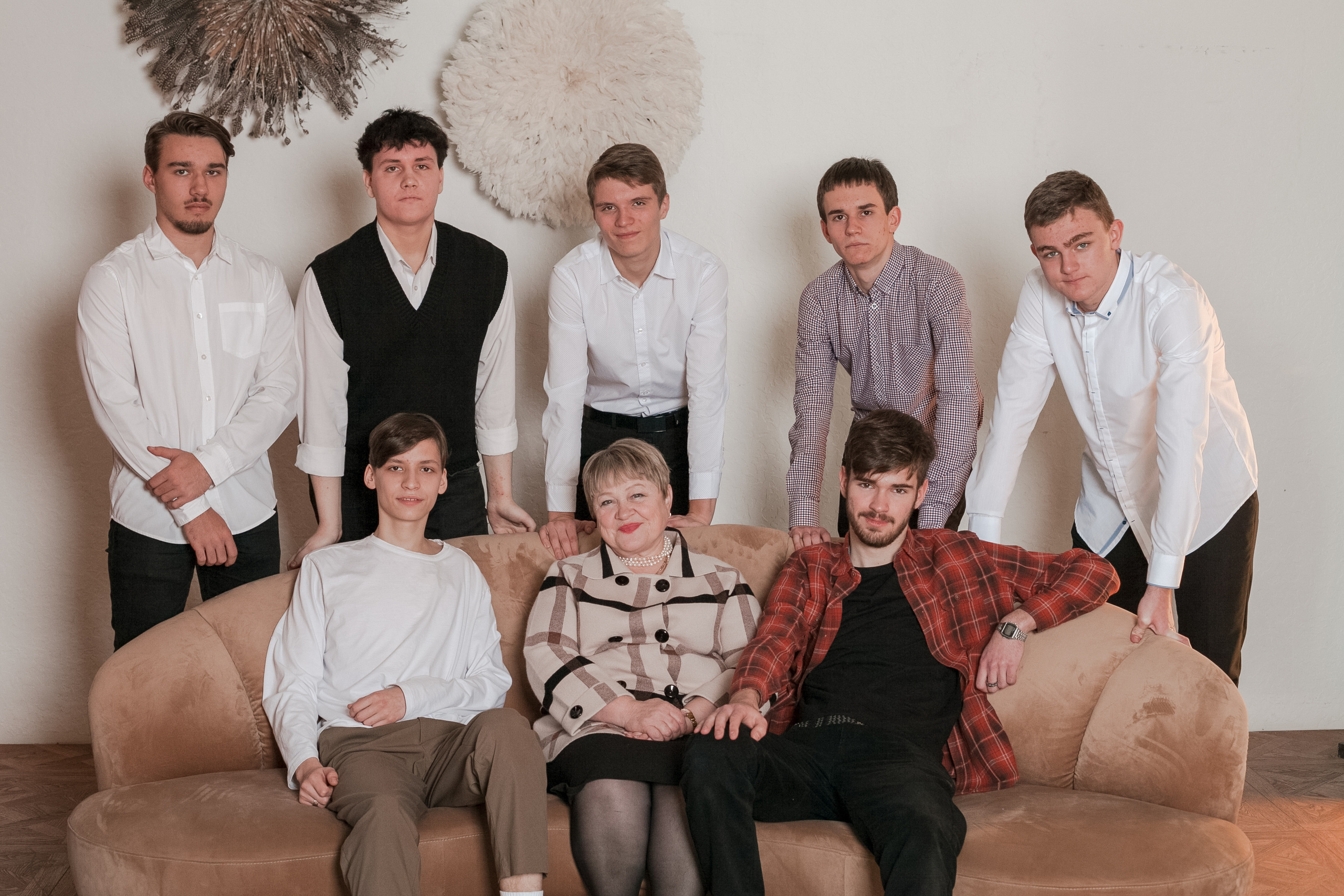 Гимназия № 2 11 «Г» класс. Ирина Коновалова школьный фотограф. Выпускные альбомы Ярославль