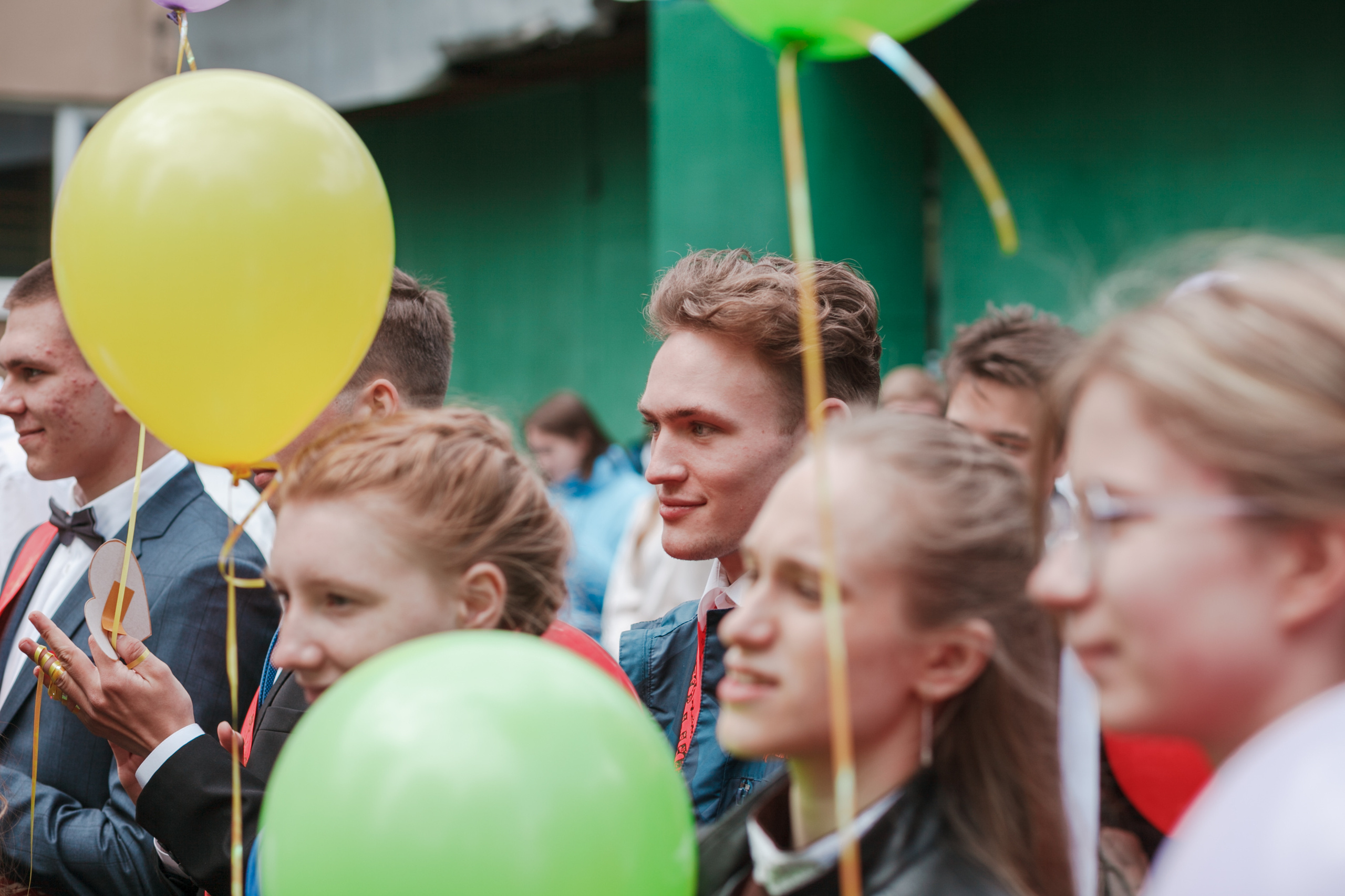 Последний звонок. Ирина Коновалова школьный фотограф. Выпускные альбомы Ярославль