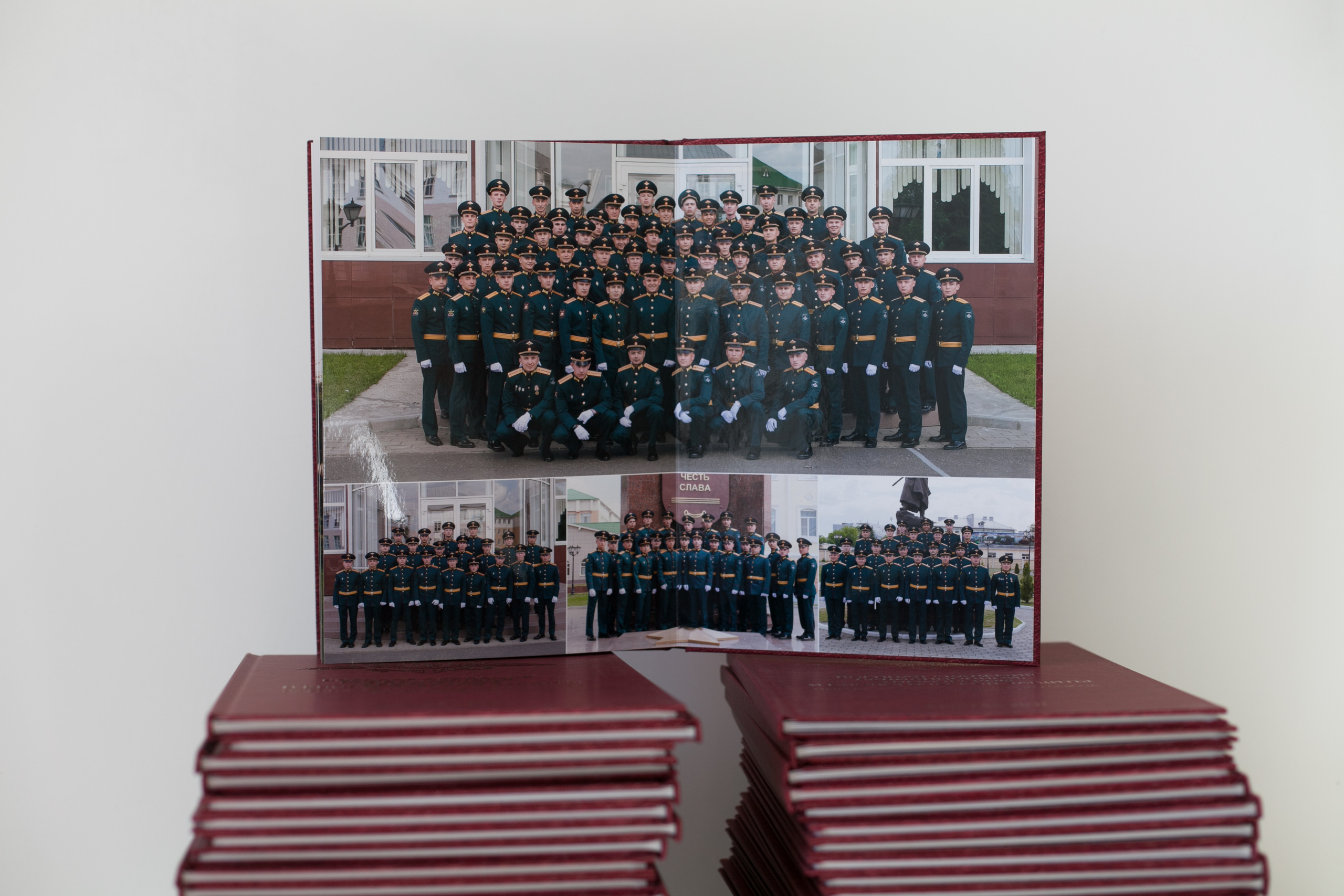 Альбом военная академия. Ирина Коновалова школьный фотограф. Выпускные альбомы Ярославль