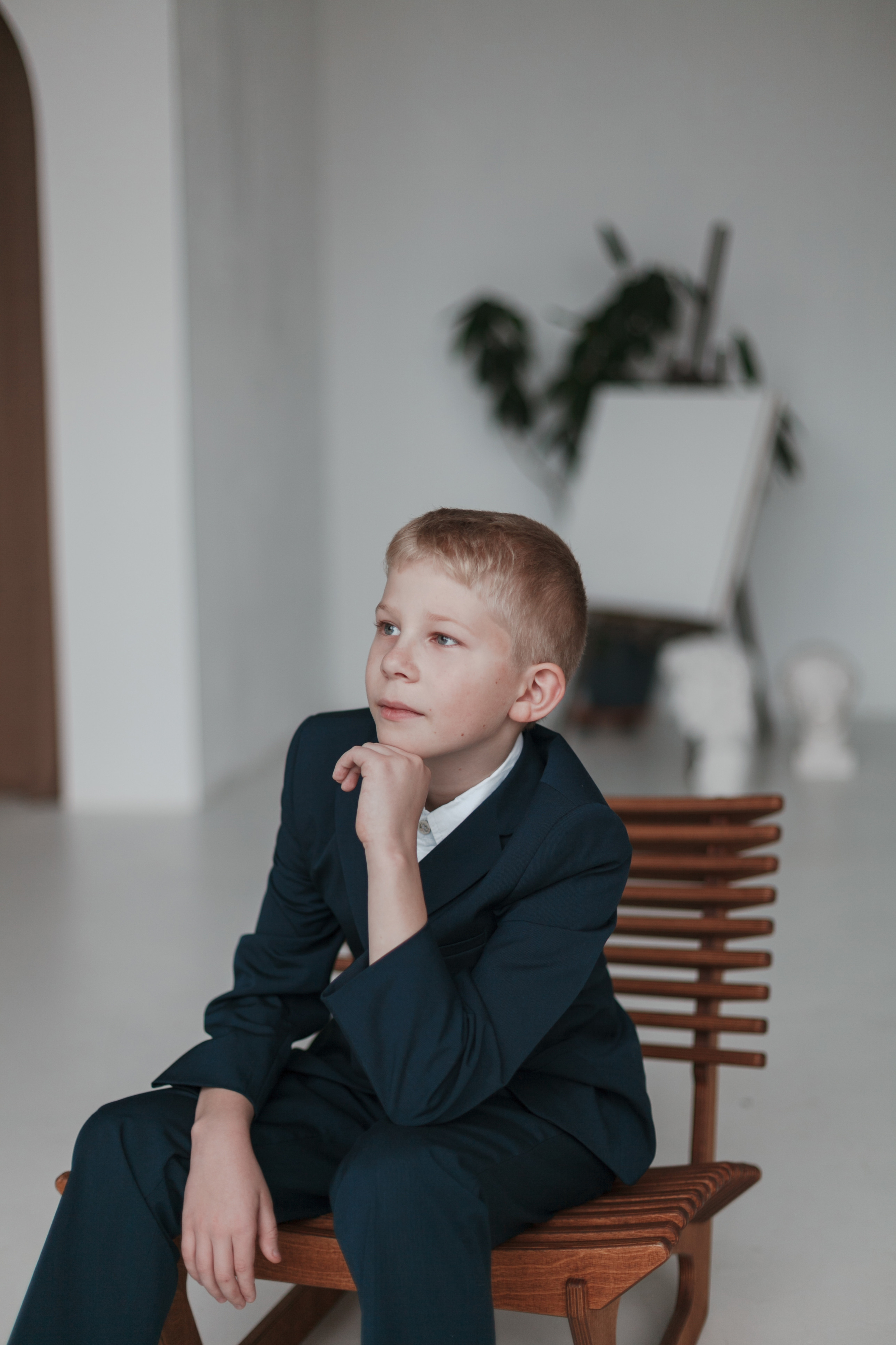 4 класс в студии. Ирина Коновалова школьный фотограф. Выпускные альбомы Ярославль