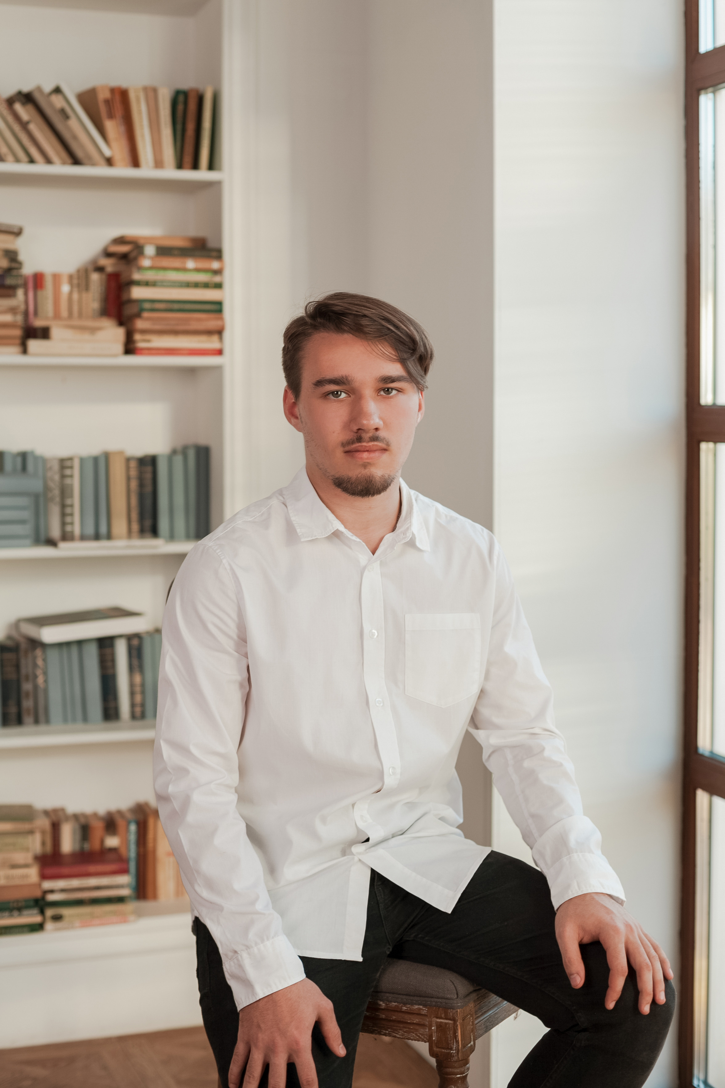 Гимназия № 2 11 «Г» класс. Ирина Коновалова школьный фотограф. Выпускные альбомы Ярославль