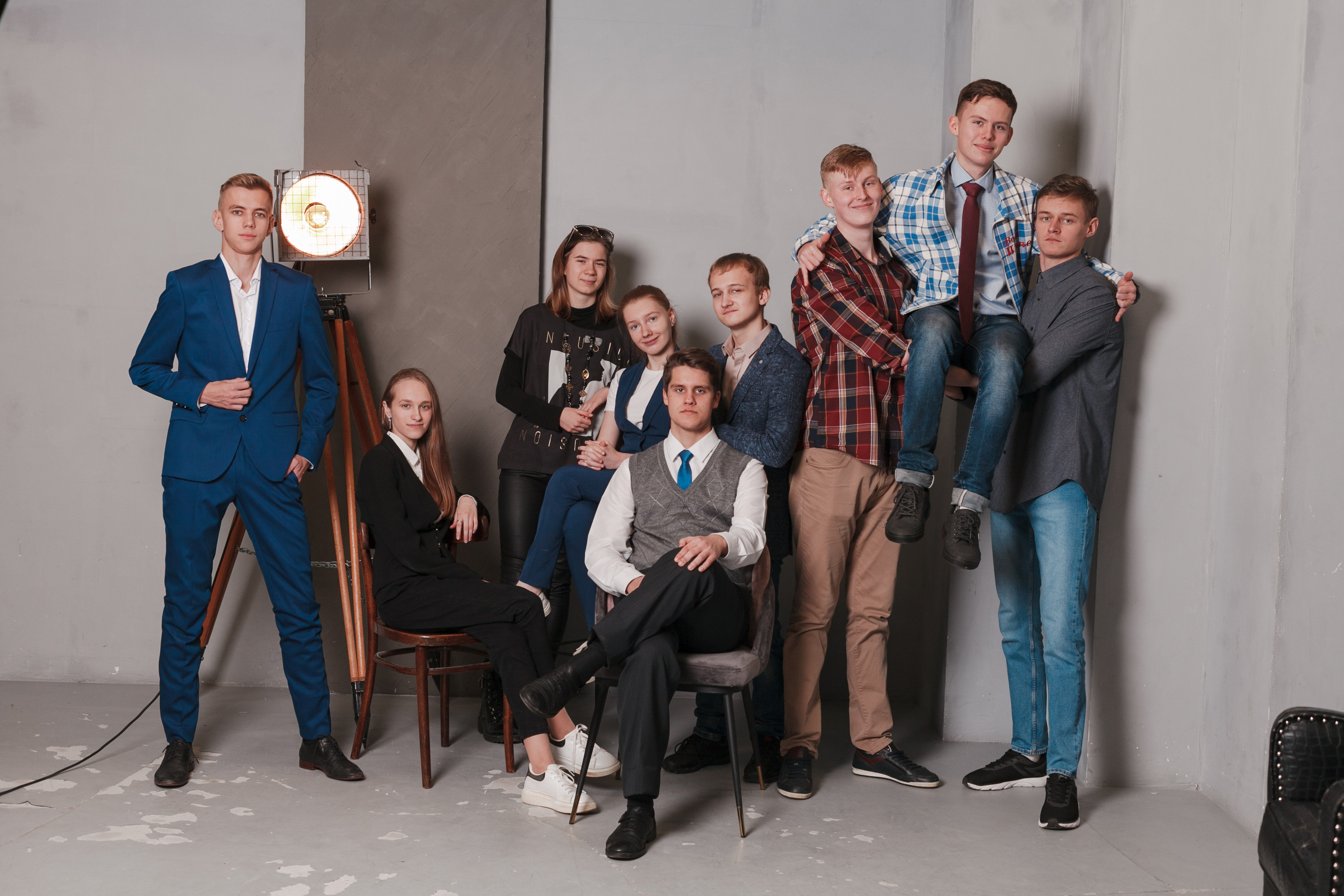 Гимназия № 2 11 «А» класс. Ирина Коновалова школьный фотограф. Выпускные альбомы Ярославль