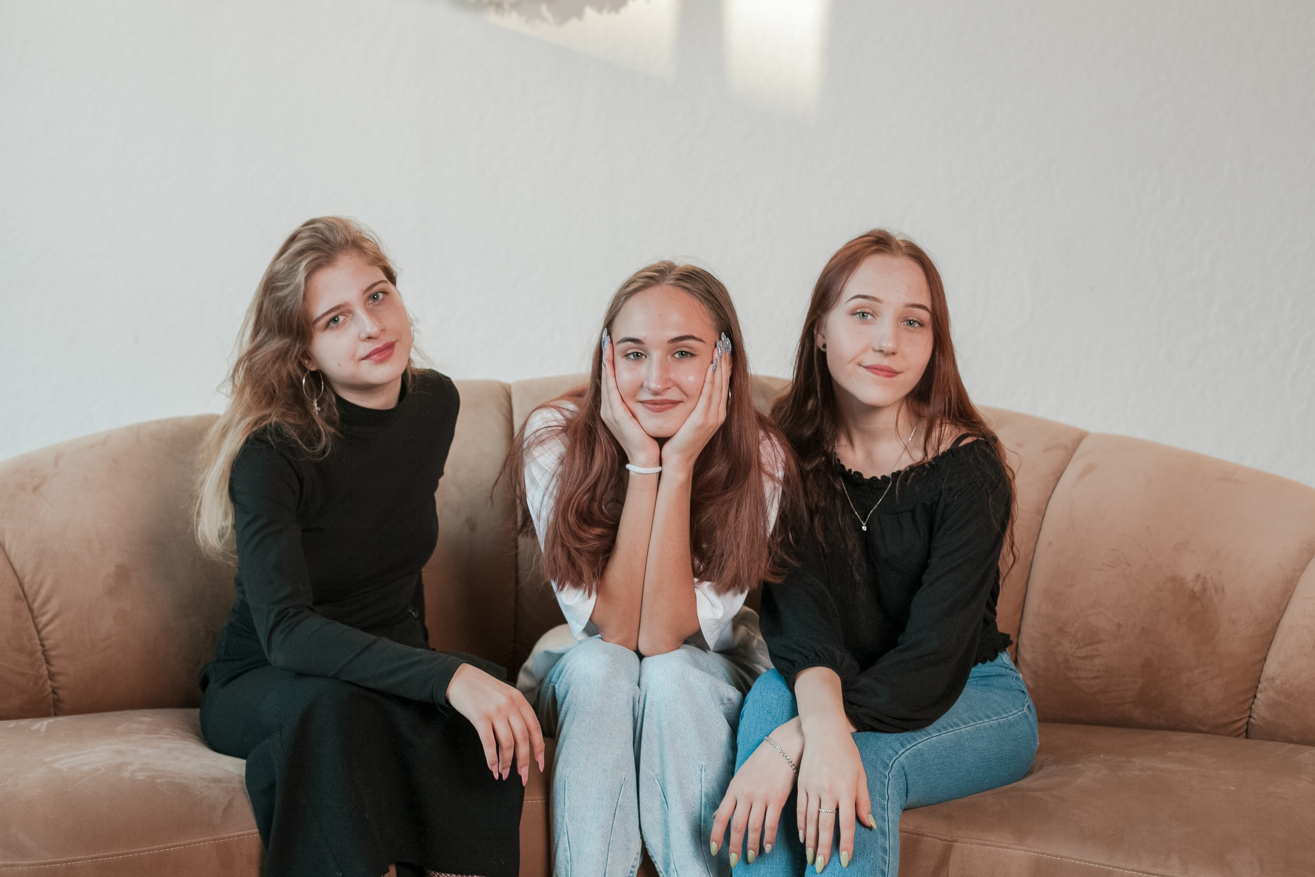 Гимназия № 2 11 «Г» класс. Ирина Коновалова школьный фотограф. Выпускные альбомы Ярославль