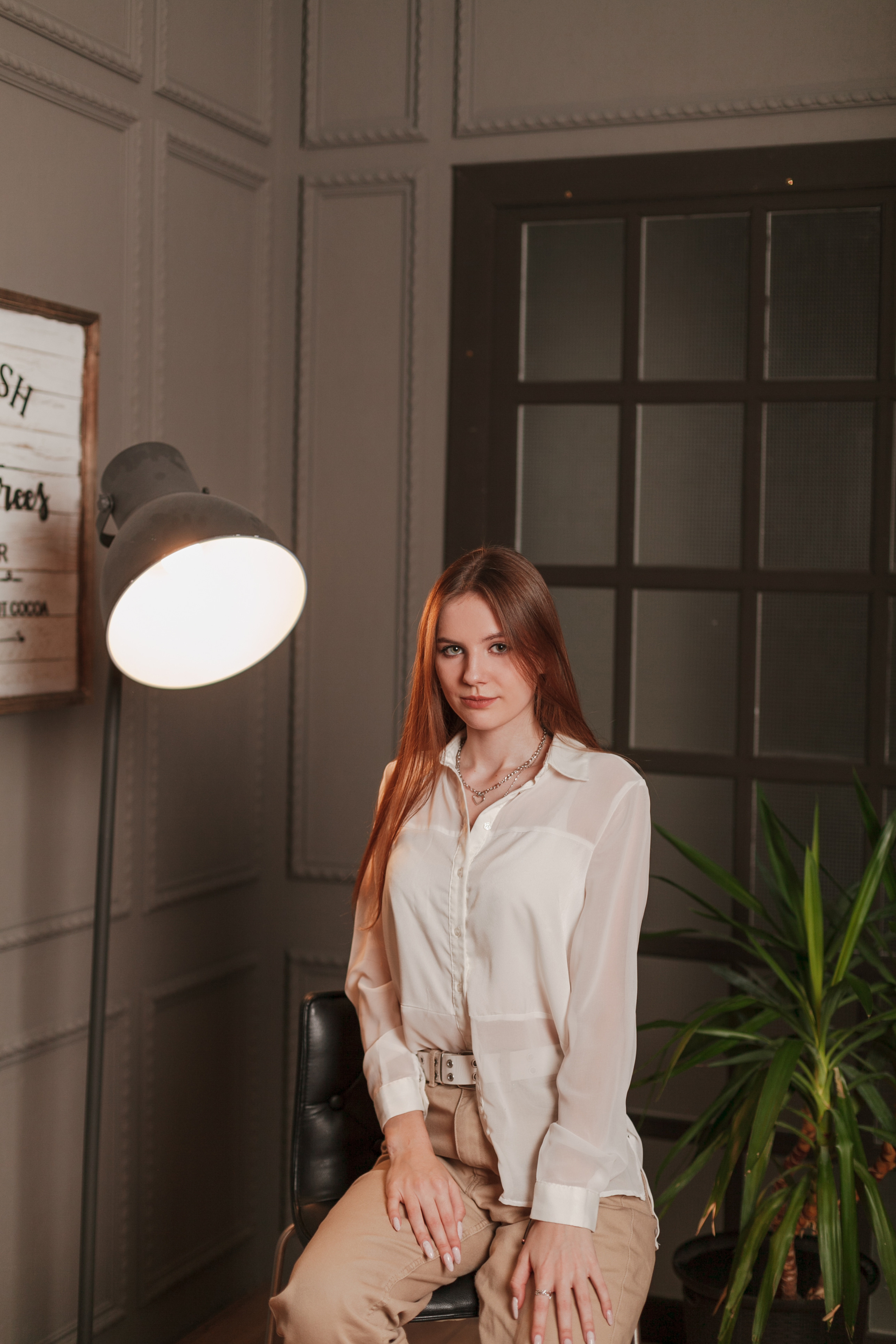 Фотосъёмка выпускников в студии. Ирина Коновалова школьный фотограф. Выпускные альбомы Ярославль