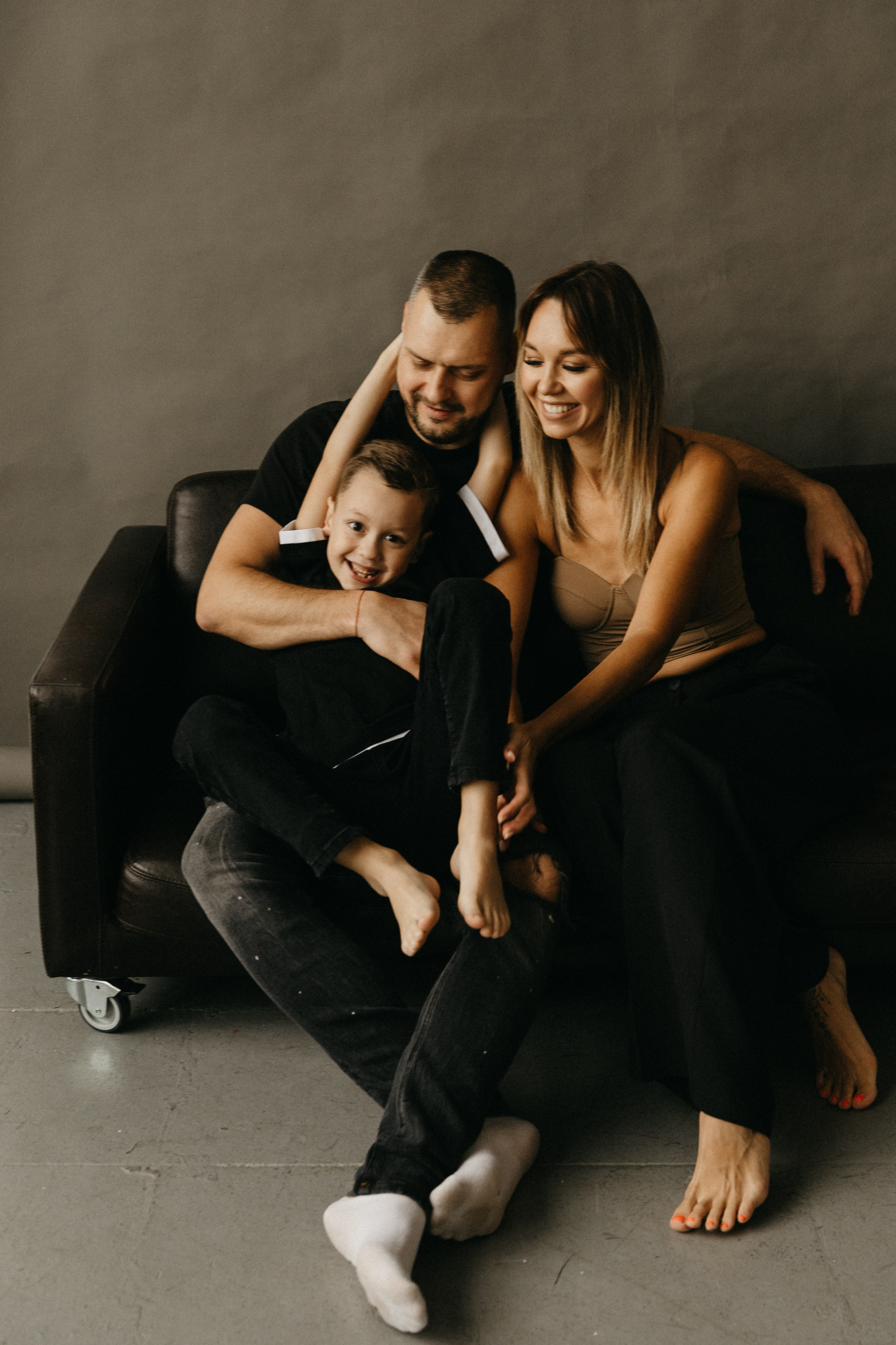 Женя, Юра, Марк. Главная