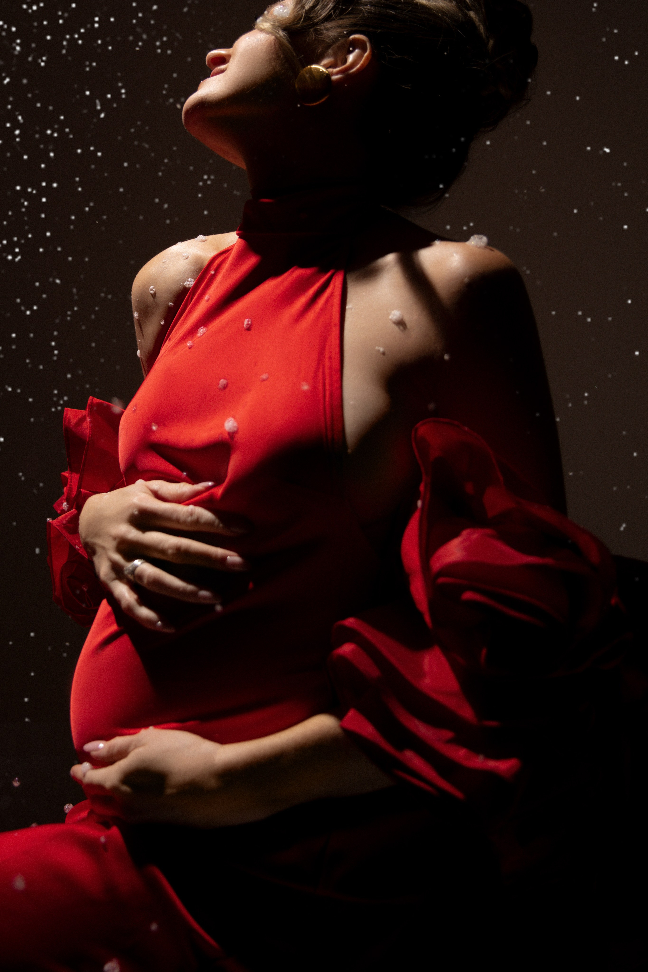 Снежная ночь. Фотосессия беременности со снегом. Фотограф в Москве Ольга Сатони