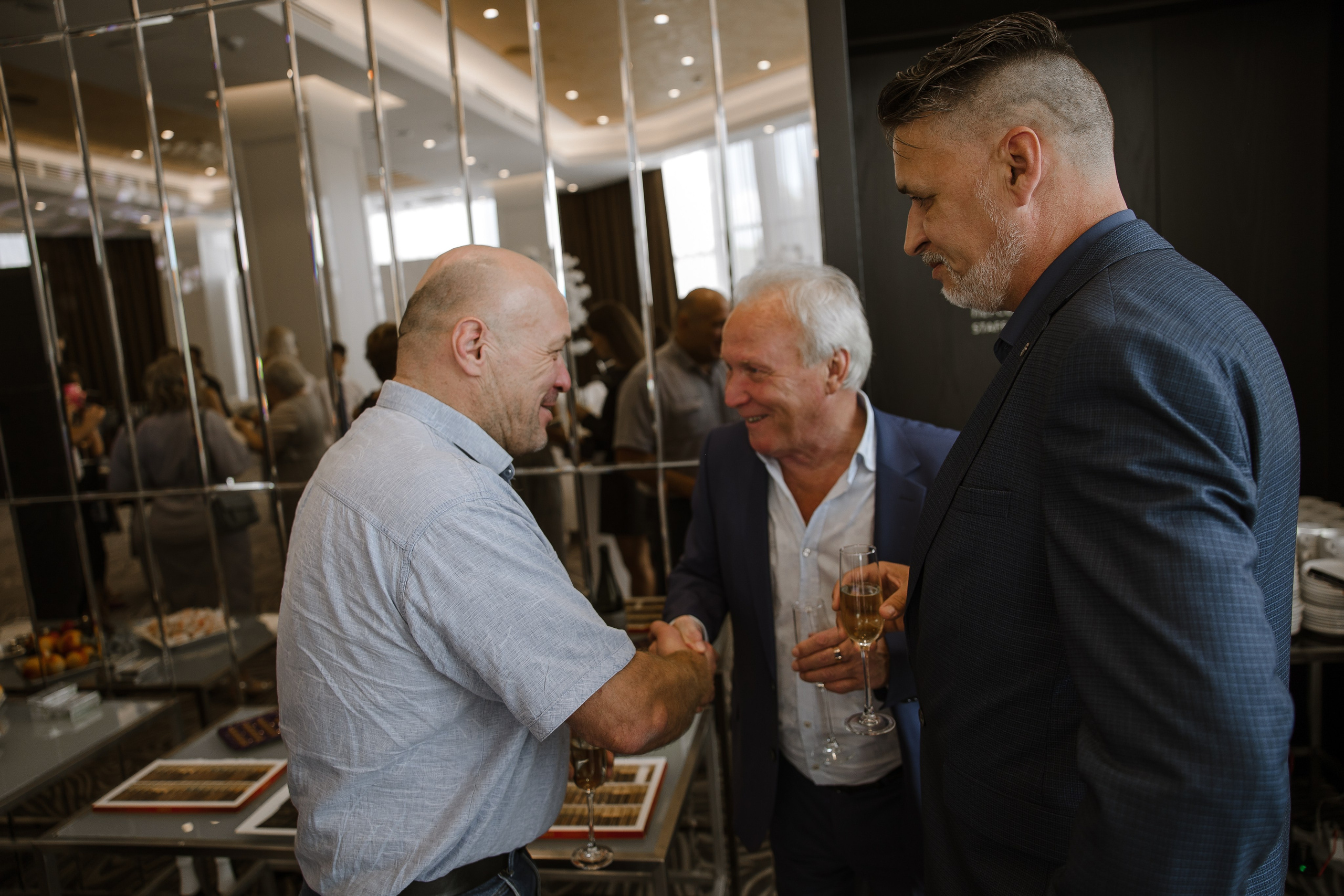 Свадебный фотограф Самара. Отель Lotte. Свадебный и семейный фотограф в Самаре и Тольятти | Елена Топанцева