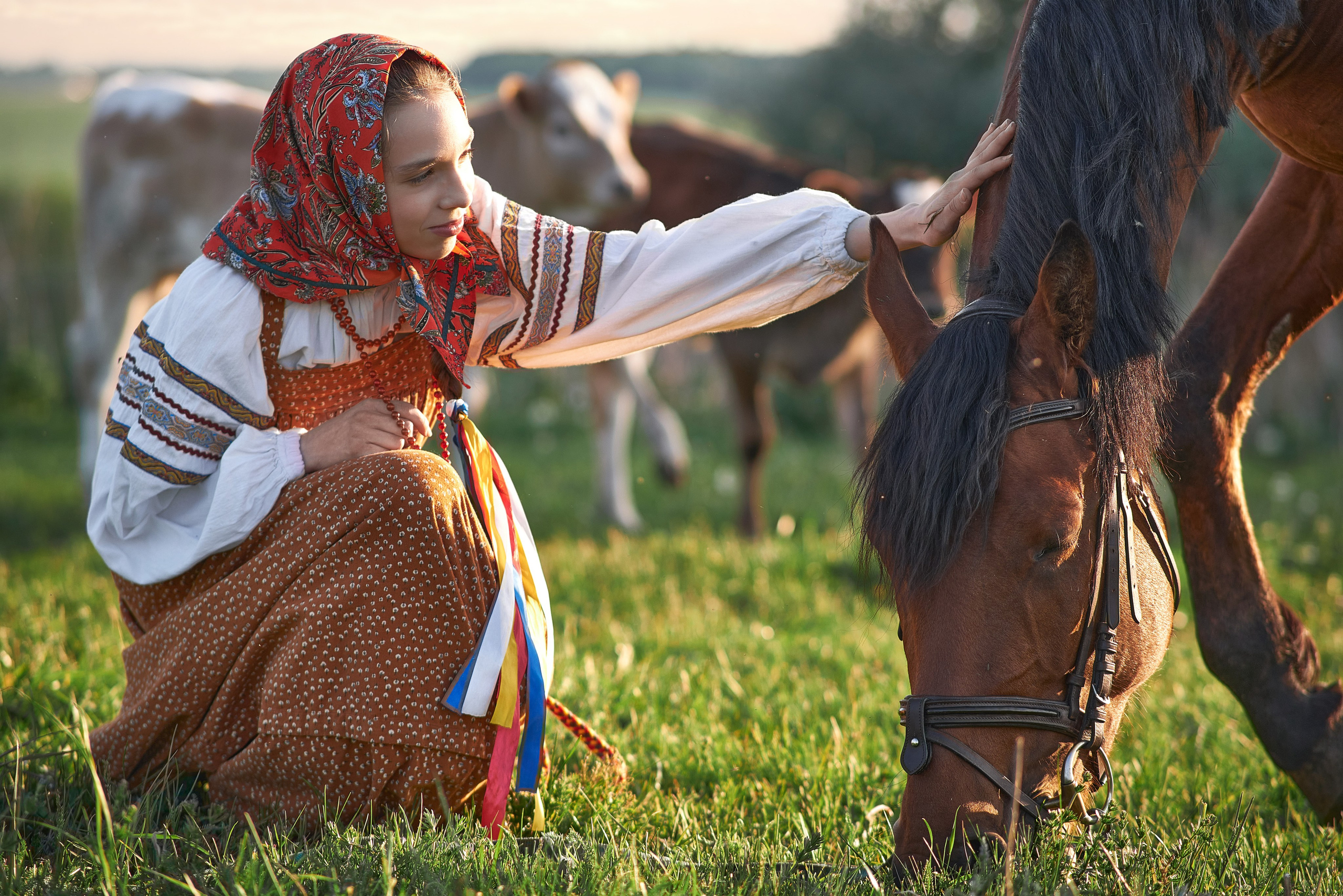 Фотосессия с лошадью в костюмах. Семейный и женский фотограф в Новомосковске и Узловой Михеева Татьяна