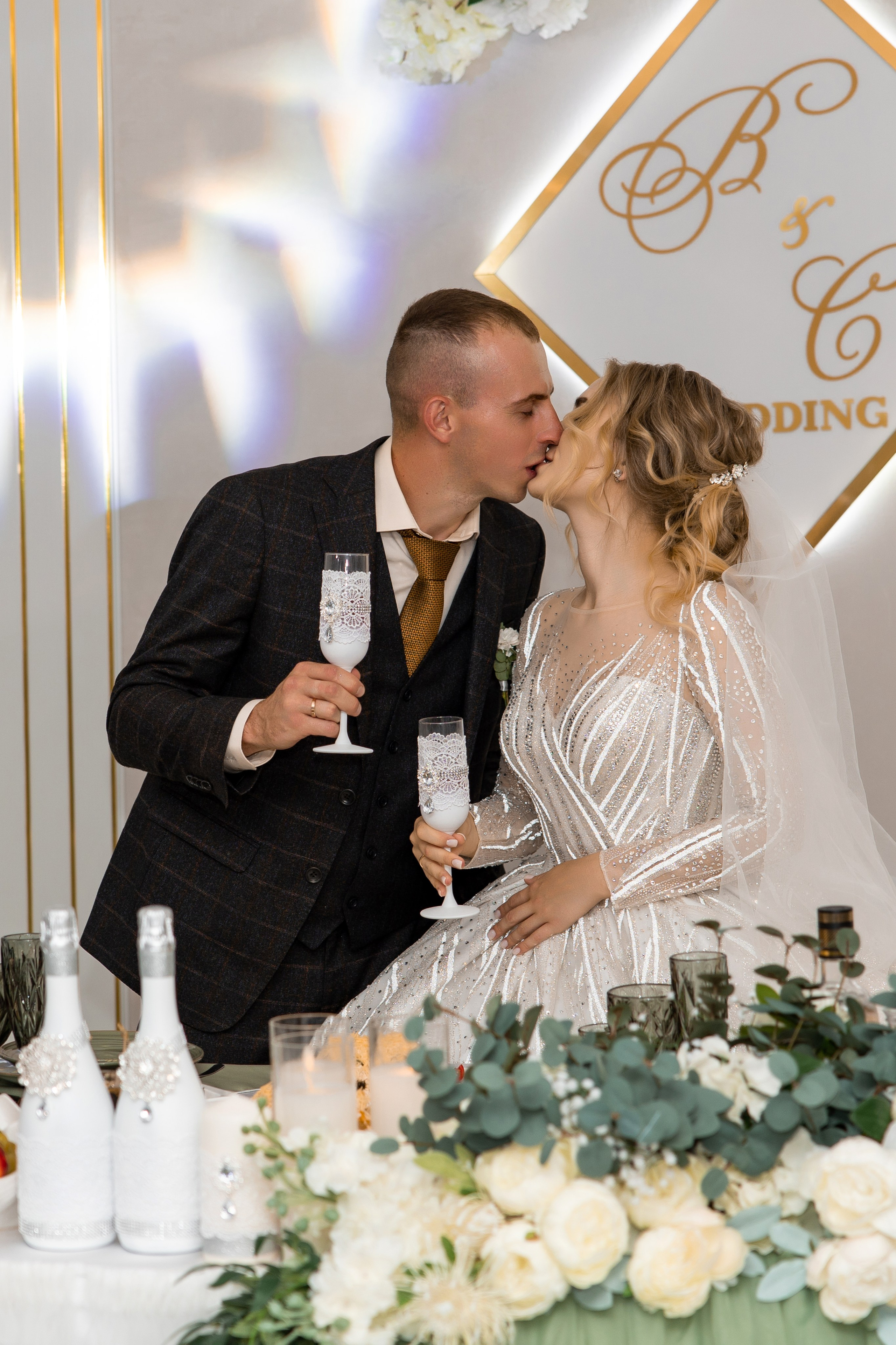 Виталий и Софья. Видеосьемка, фотосьемка свадеб, юбилеев, утренников в Краснодарском кр