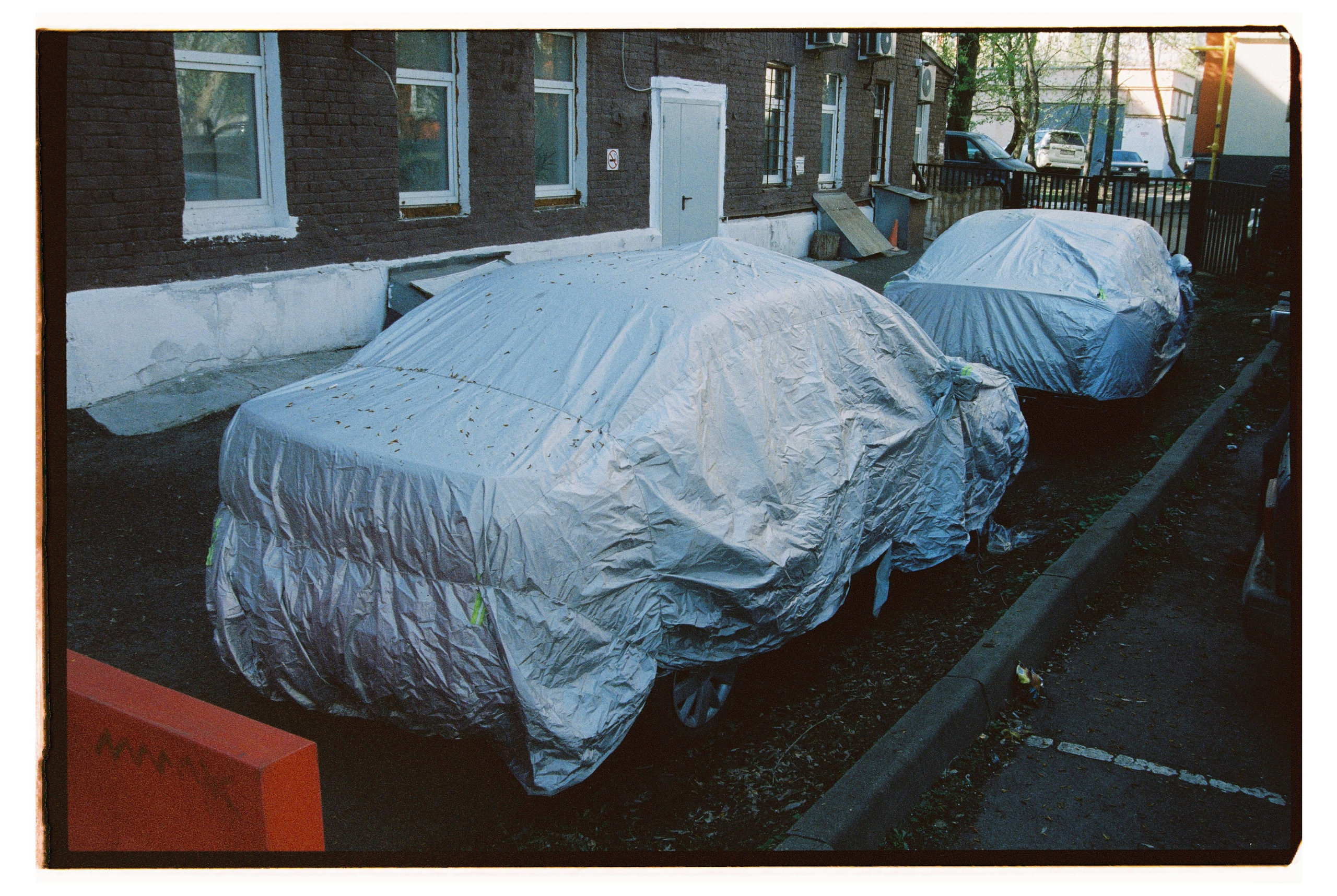 CARS. ANNA — PHOTOGRAPHER