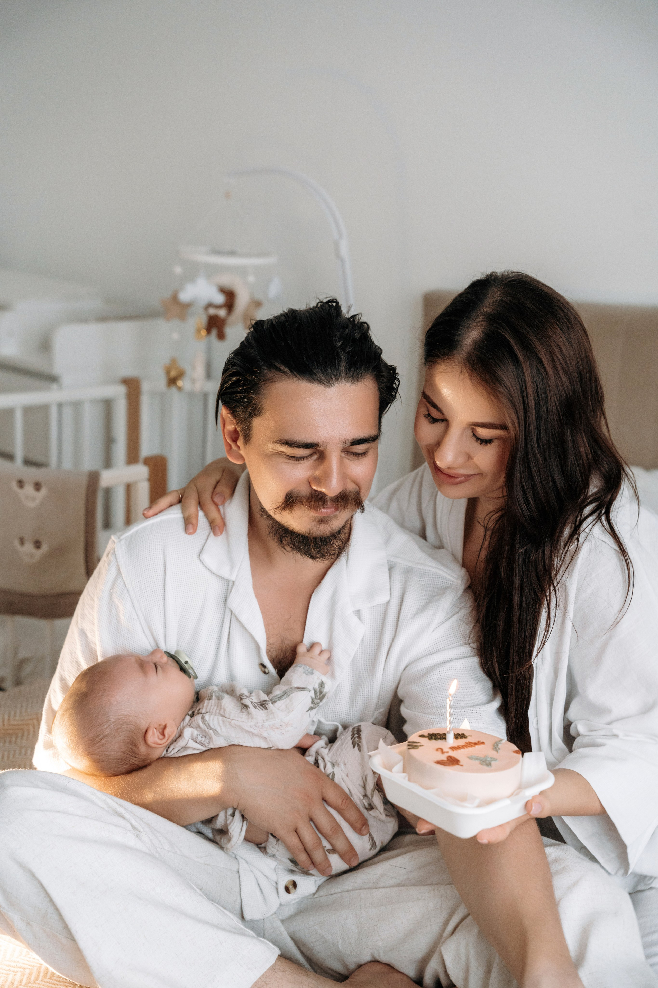 Малыш Марс дома с родителями. Семейный и свадебный фотограф в Ульяновске Арина Авдеева