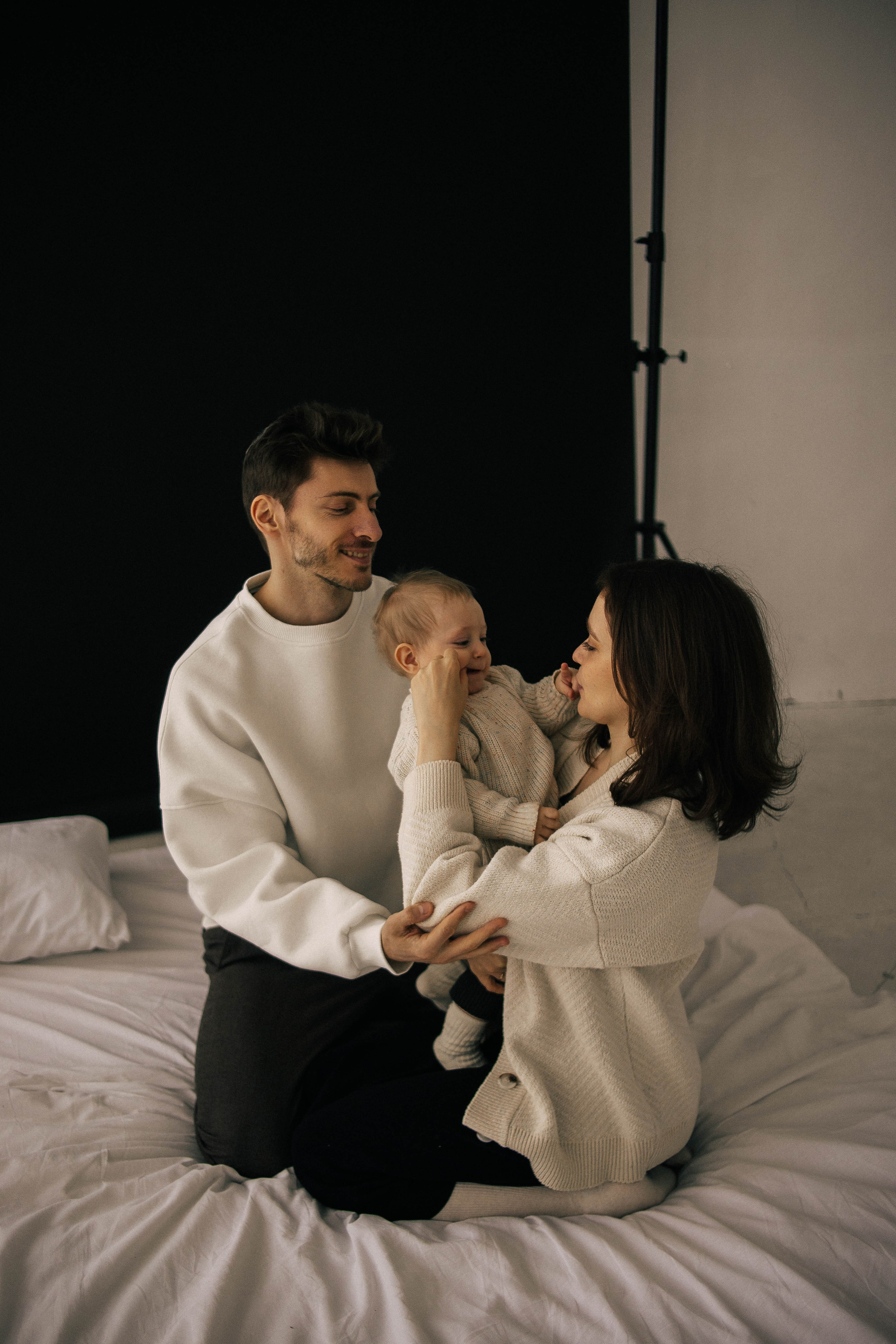 Аня, Сережа и Лешенька. Главная