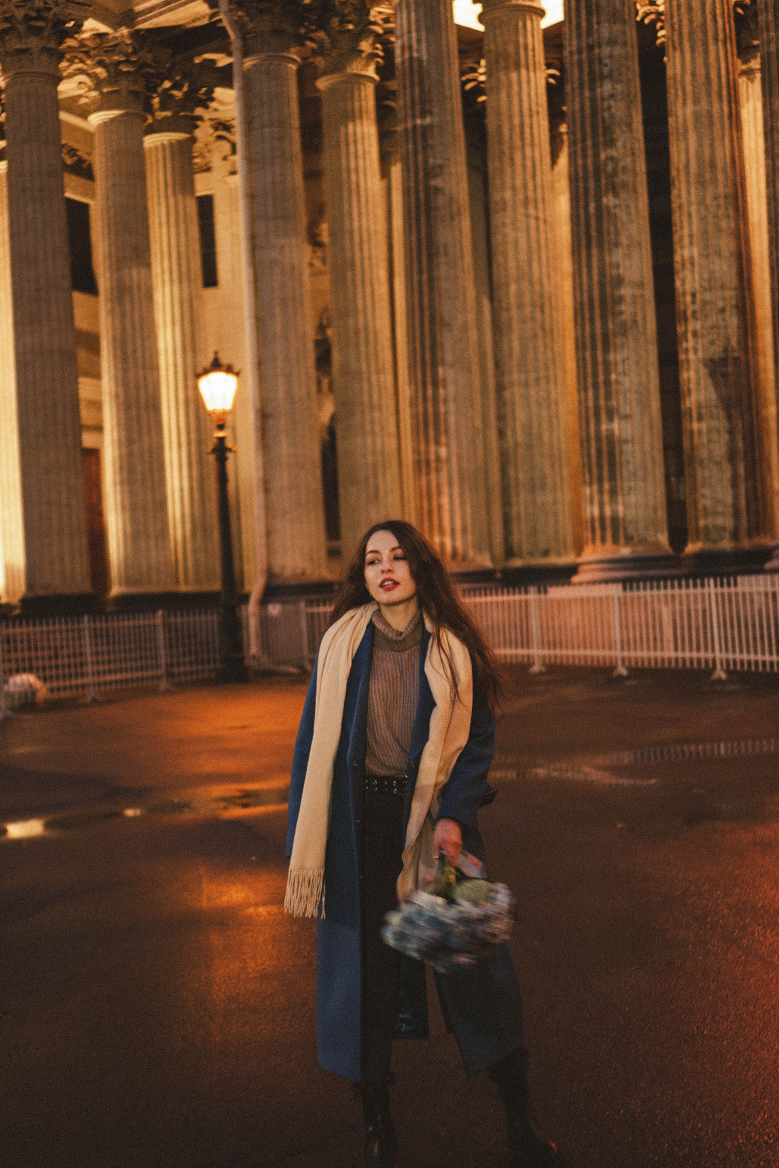 Прогулочная фотосессия по центру. Профессиональный фотограф, Санкт-Петербург — Виктория Богомолова