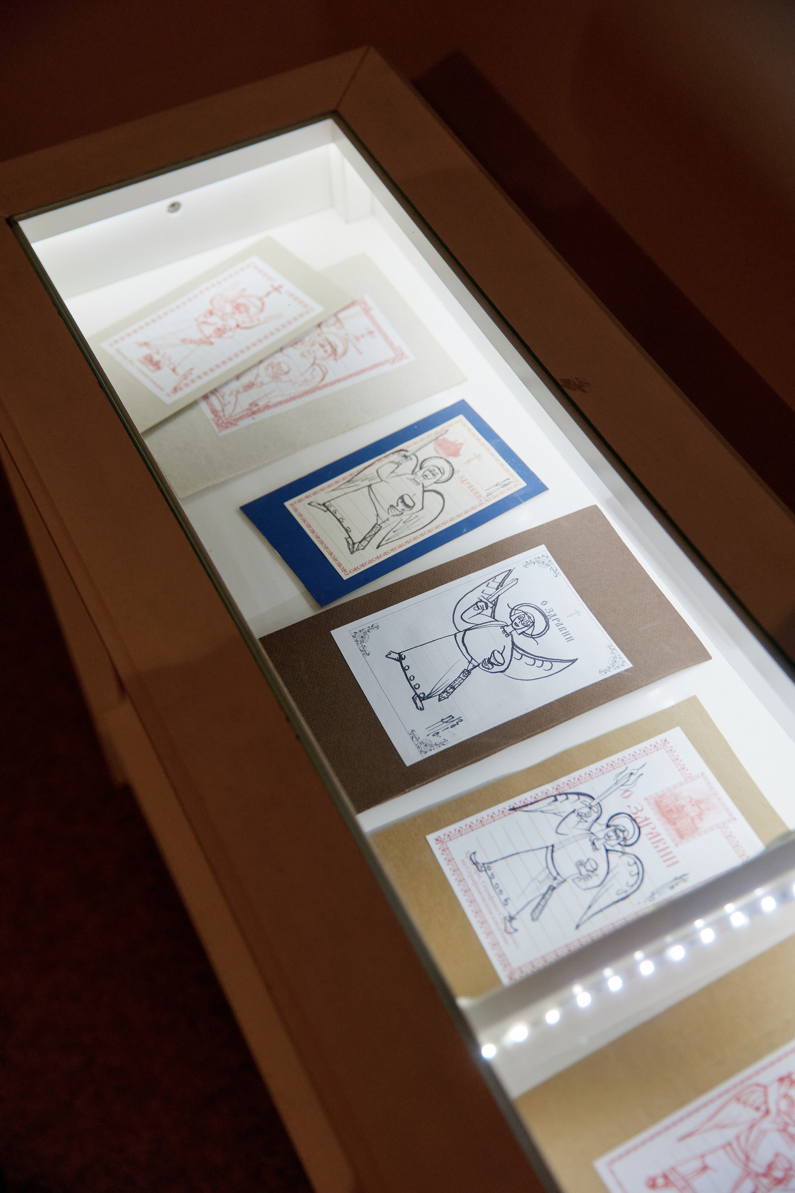 Праздники. Елизавета Иванова — независимый куратор, культуролог, исследователь художественных практик, художник