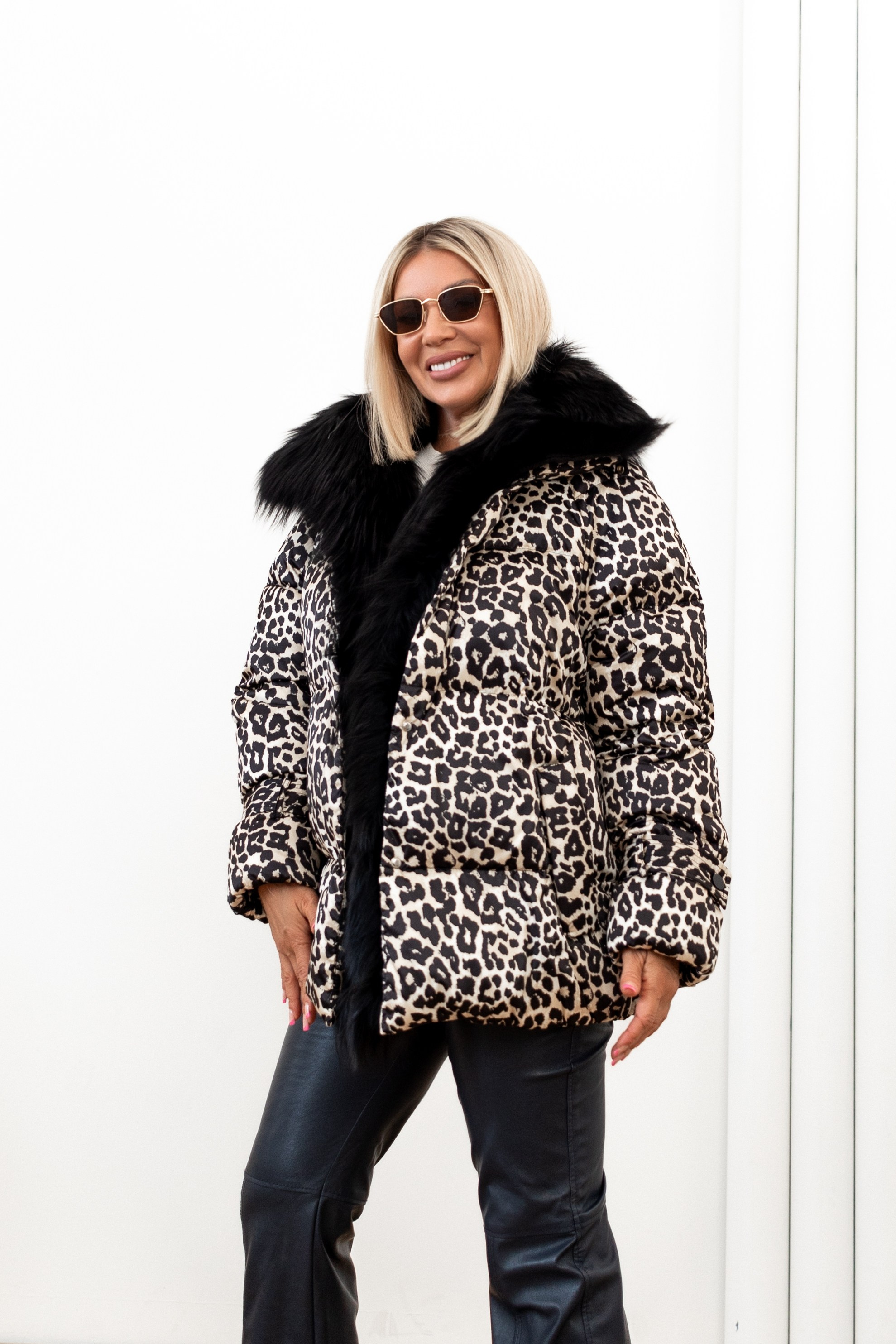 MY BEVERLY COAT — каталог. Фотограф для брендов в Санкт-Петербурге — Анита Вернер